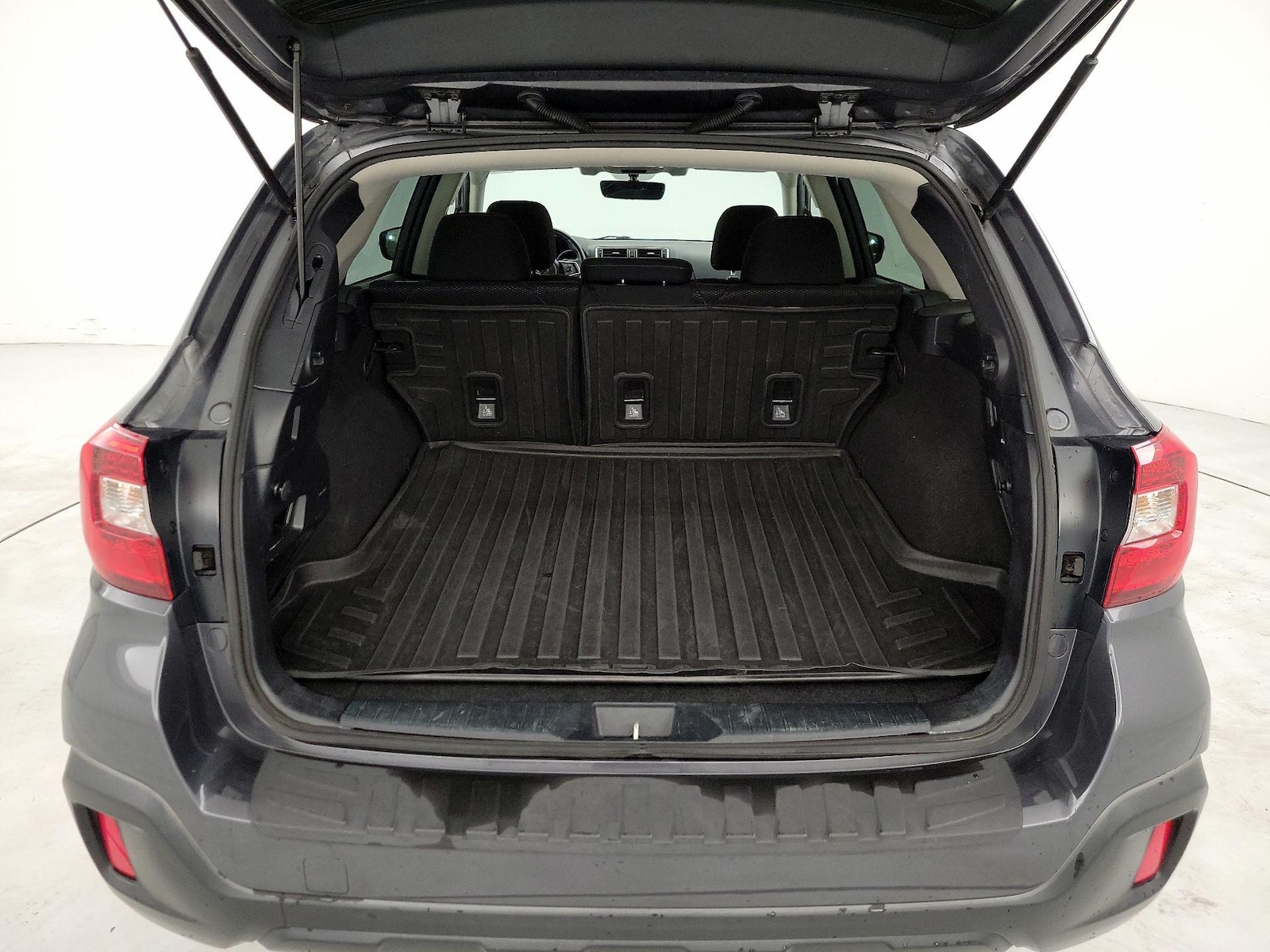 2018 Subaru Outback Premium - Photo 21