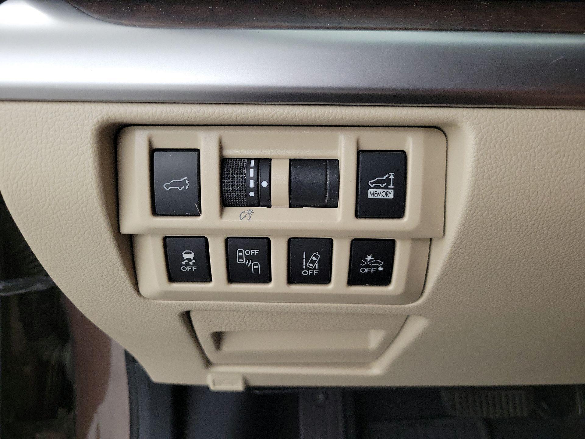 Thumbnail: 2019 Subaru Outback - 13