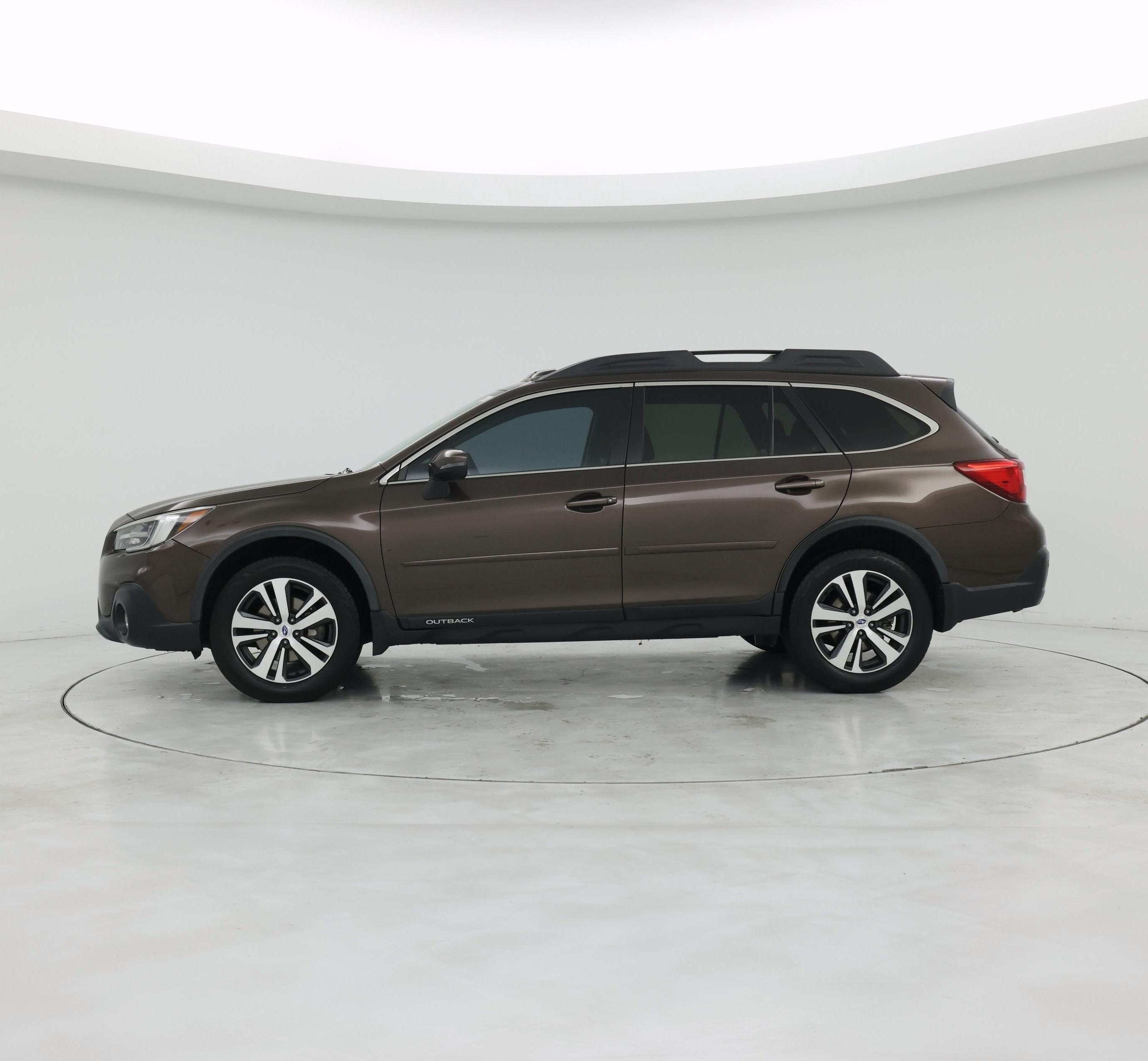 Thumbnail: 2019 Subaru Outback - 3