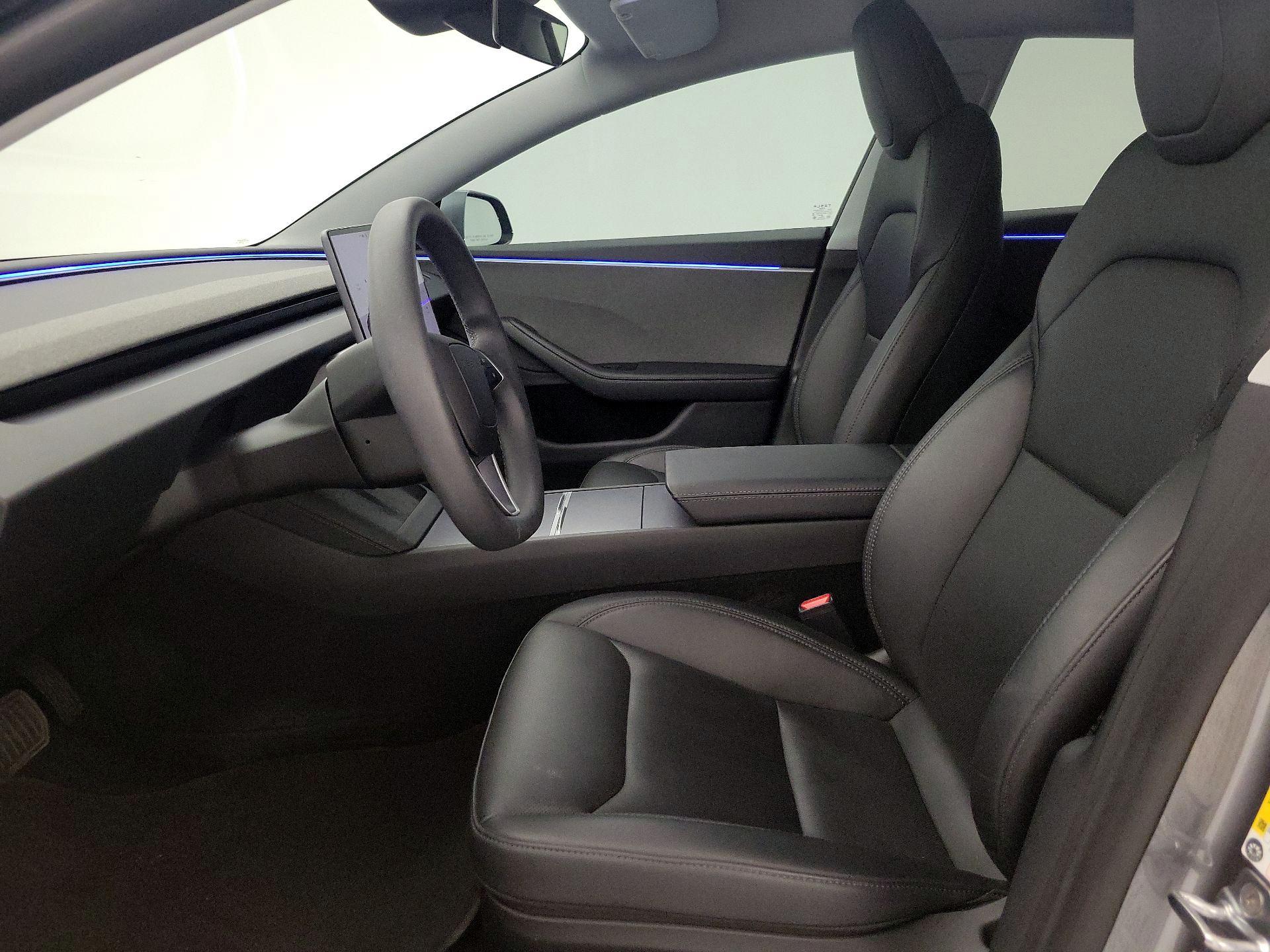 Thumbnail: 2025 Tesla Model 3 - 11