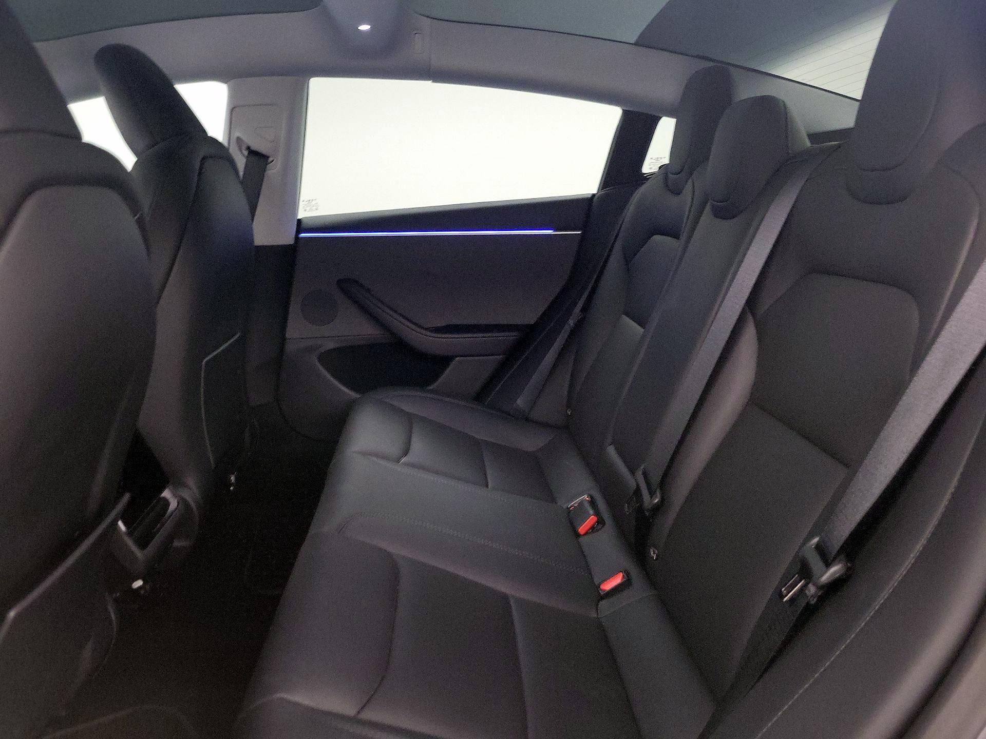 Thumbnail: 2025 Tesla Model 3 - 19