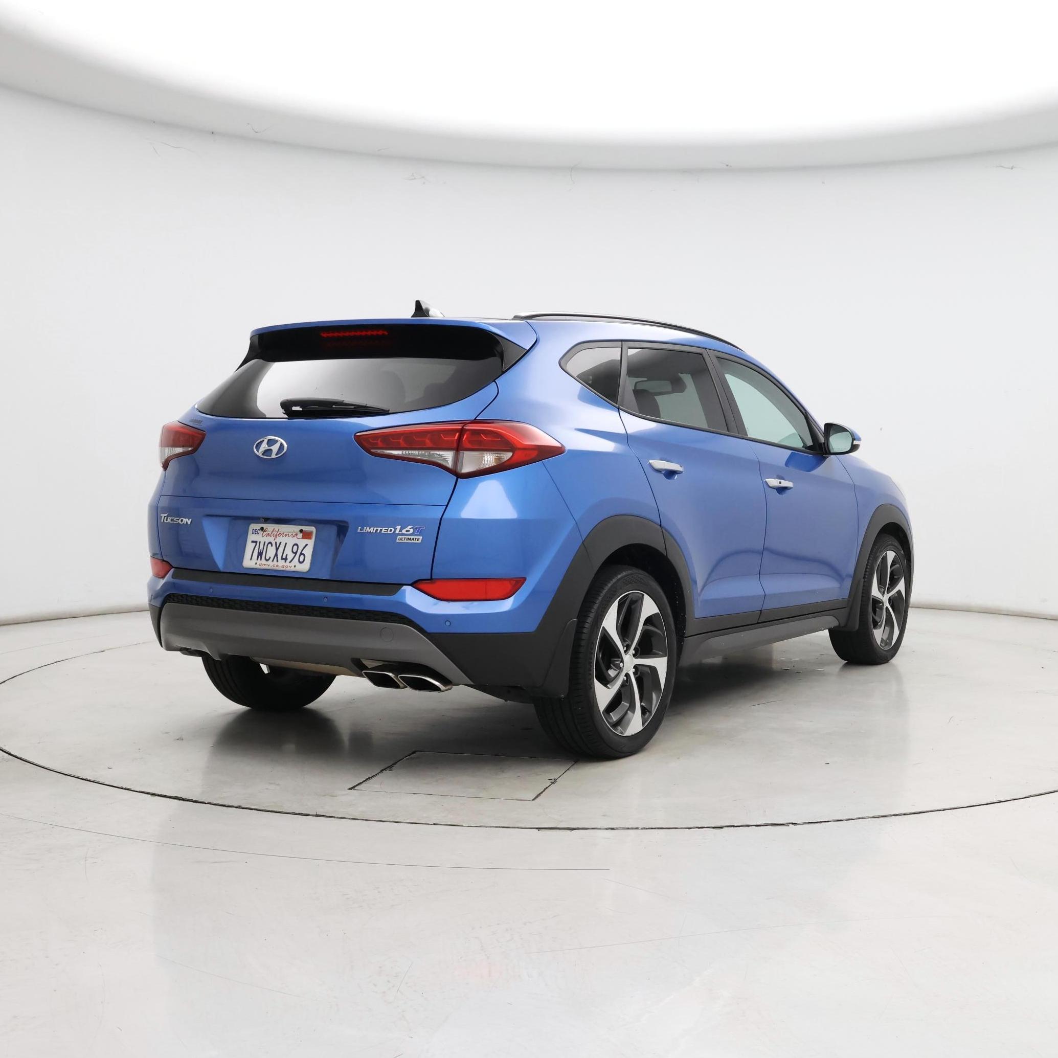 Thumbnail: 2016 Hyundai Tucson - 8