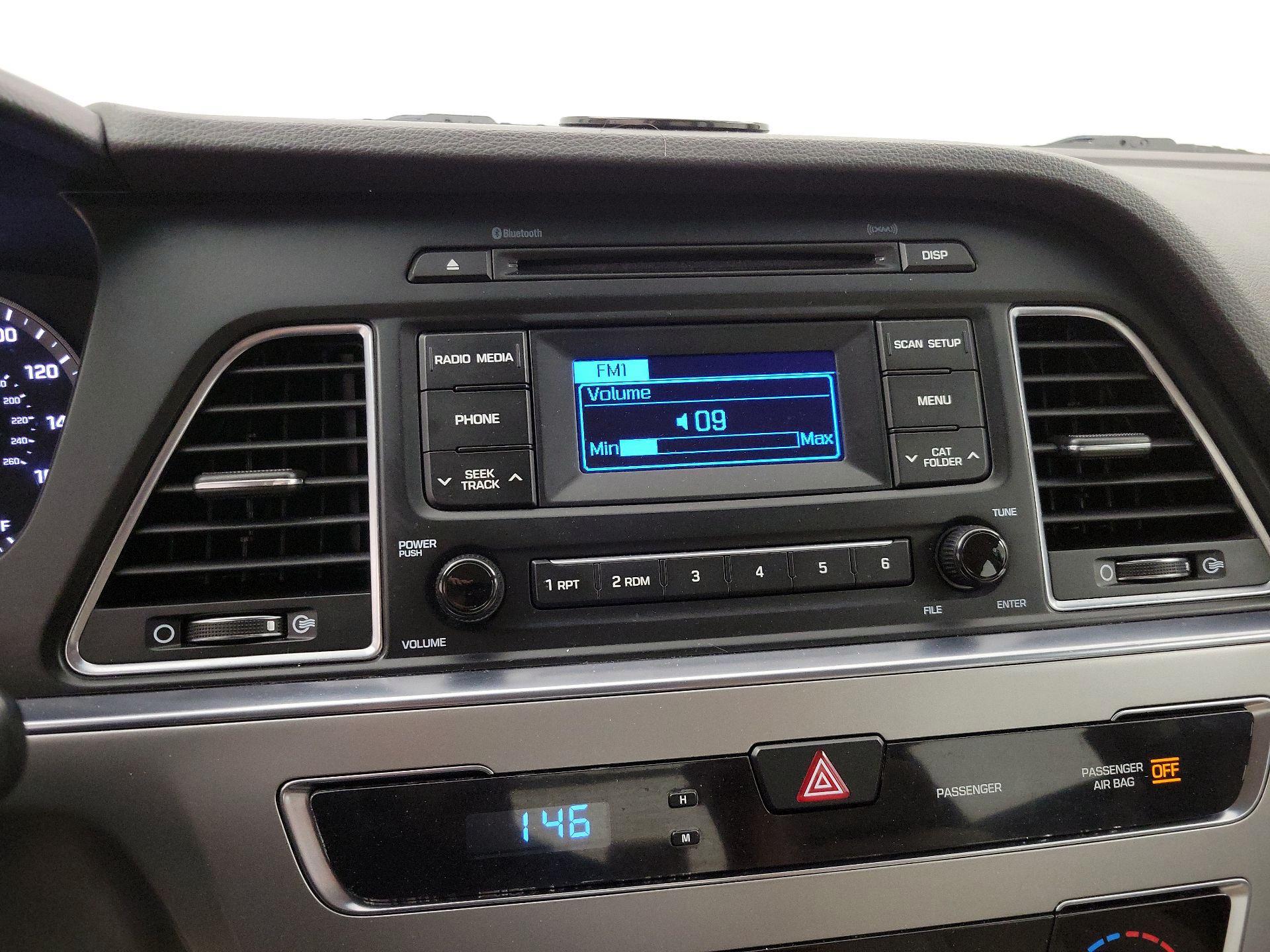 Thumbnail: 2015 Hyundai Sonata - 14
