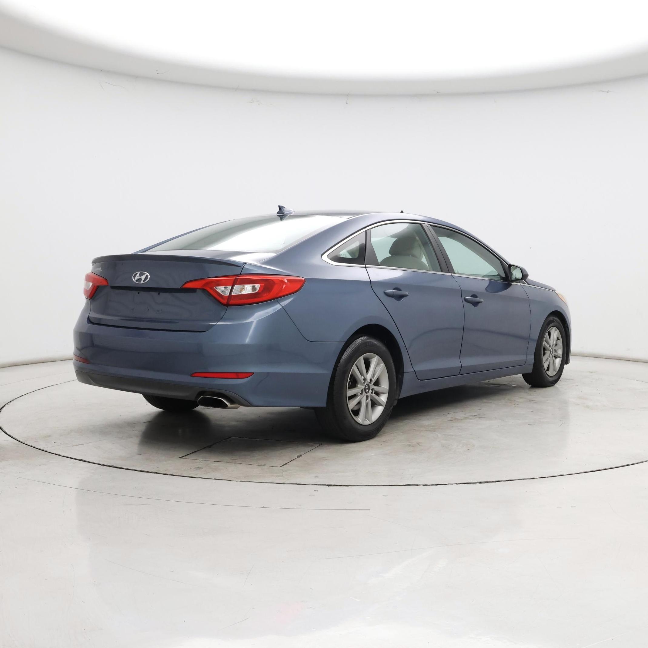 Thumbnail: 2015 Hyundai Sonata - 8
