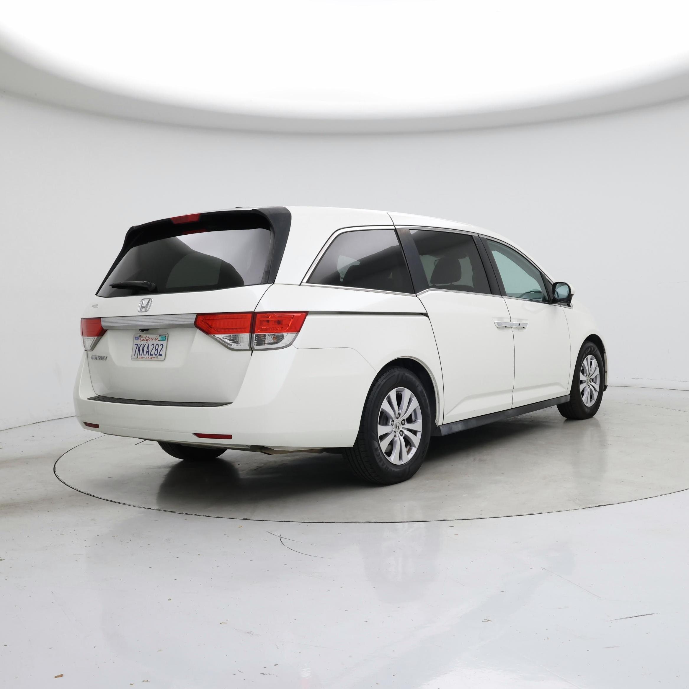 Thumbnail: 2015 Honda Odyssey - 8