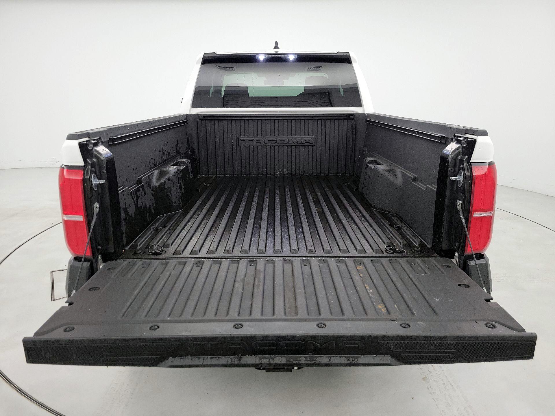 Thumbnail: 2024 Toyota Tacoma - 20