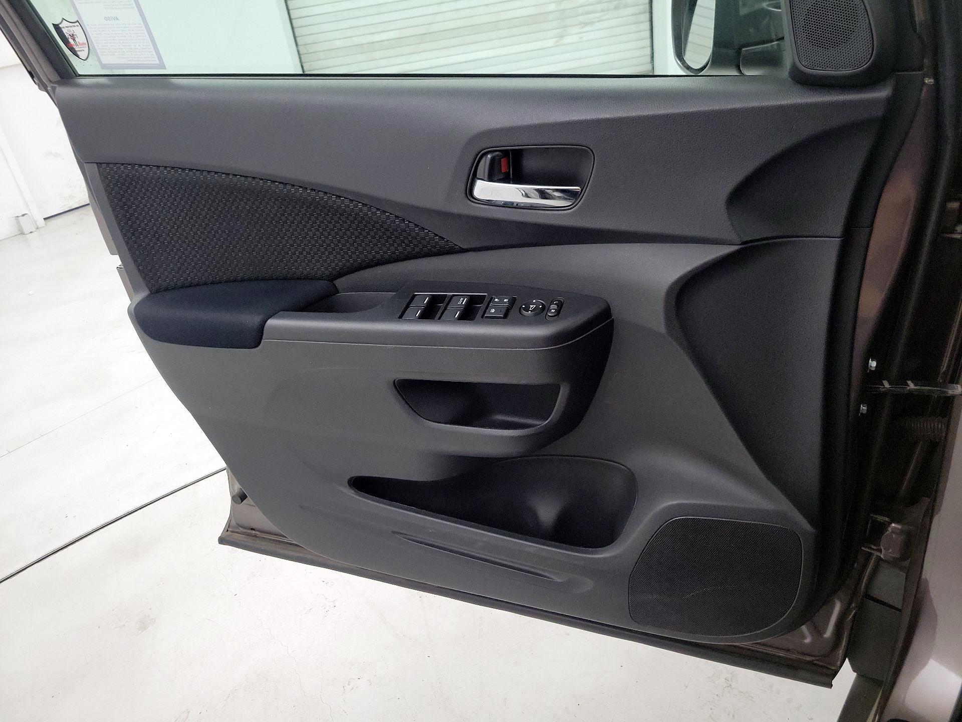 Thumbnail: 2016 Honda CR-V - 12