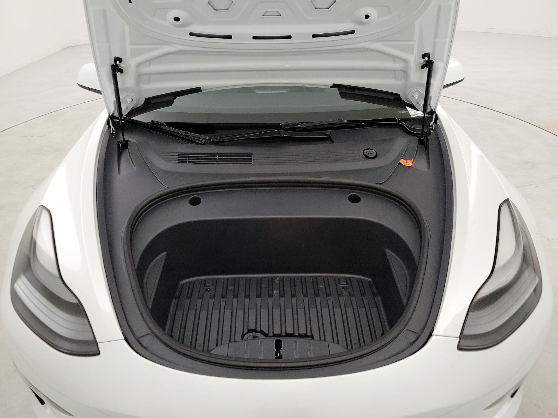 Thumbnail: 2023 Tesla Model 3 - 20