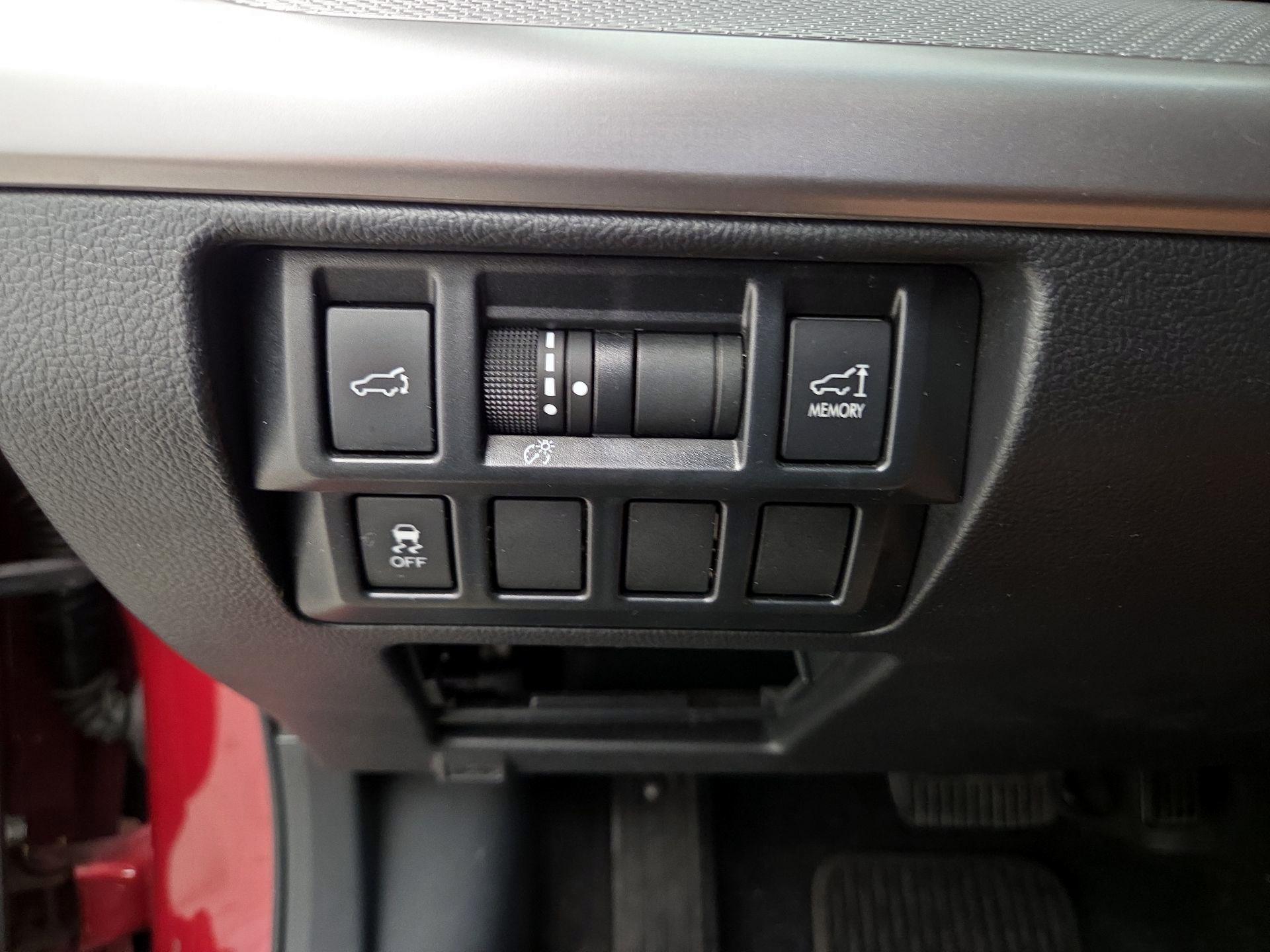 Thumbnail: 2015 Subaru Outback - 13