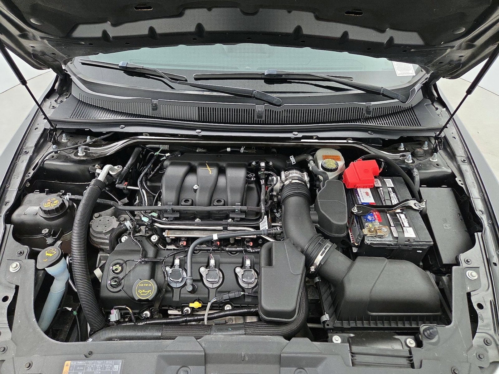 2017 Ford Taurus Limited - Photo 22