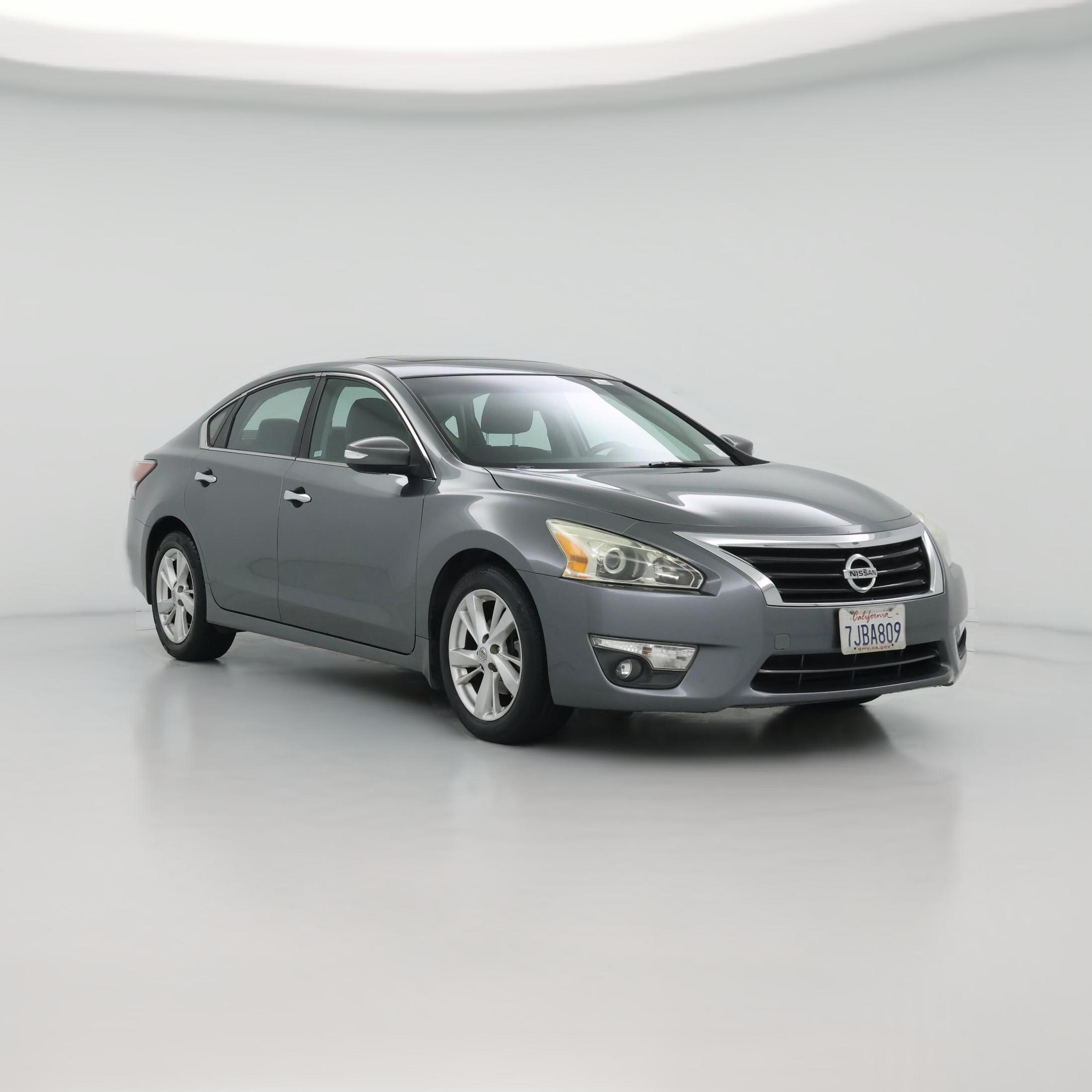 Thumbnail: 2015 Nissan Altima - 1