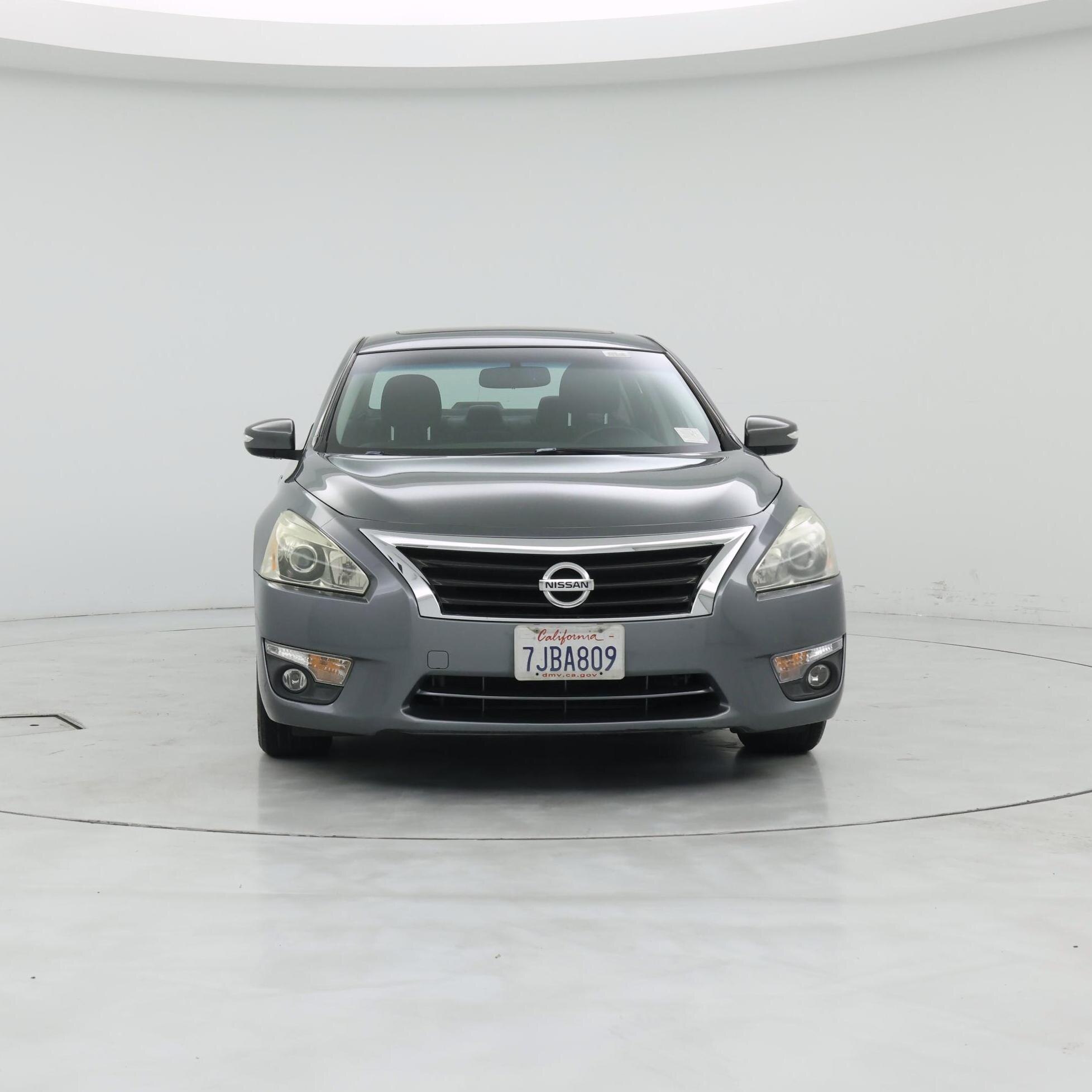Thumbnail: 2015 Nissan Altima - 5