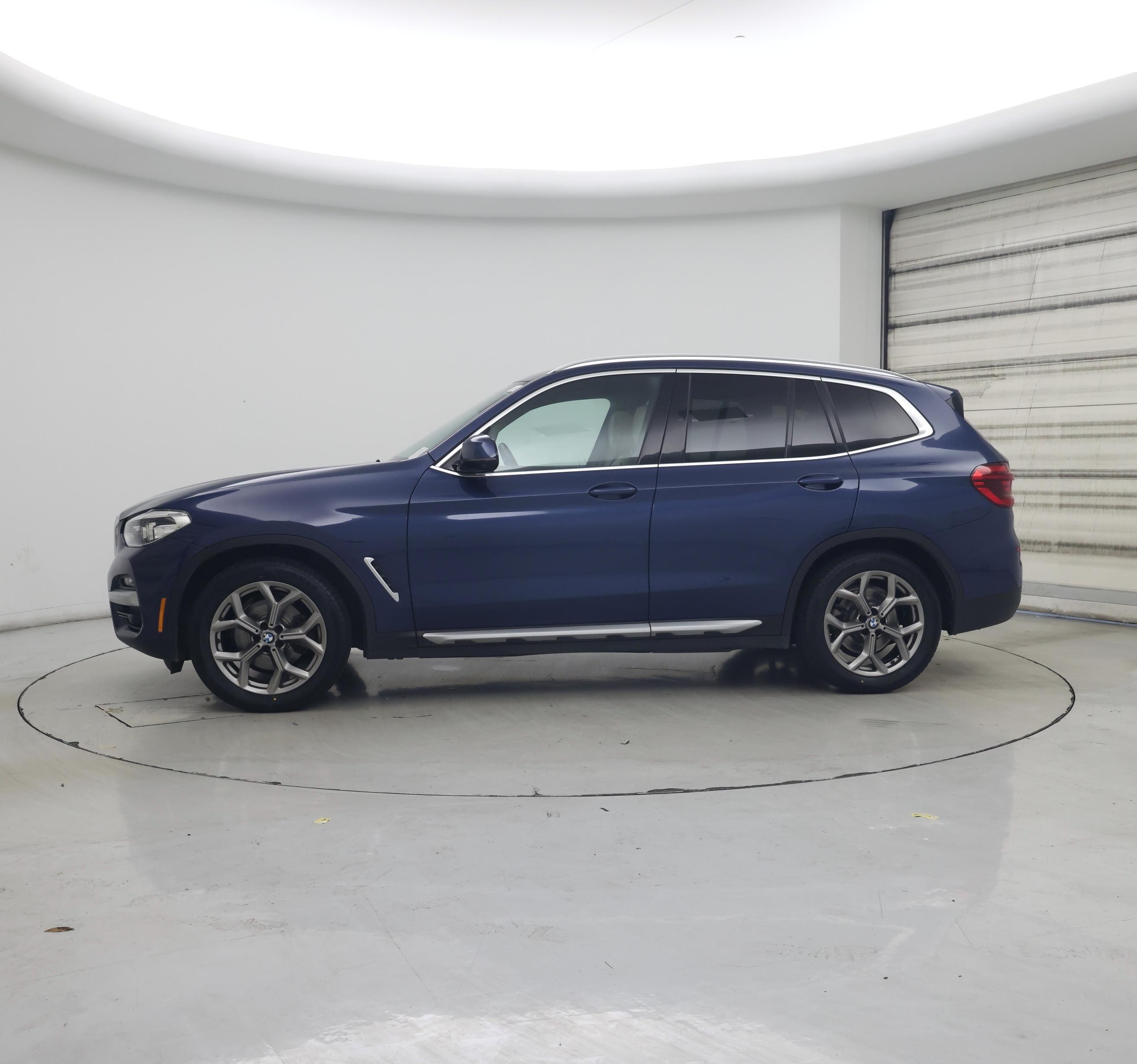 Thumbnail: 2021 BMW X3 - 3
