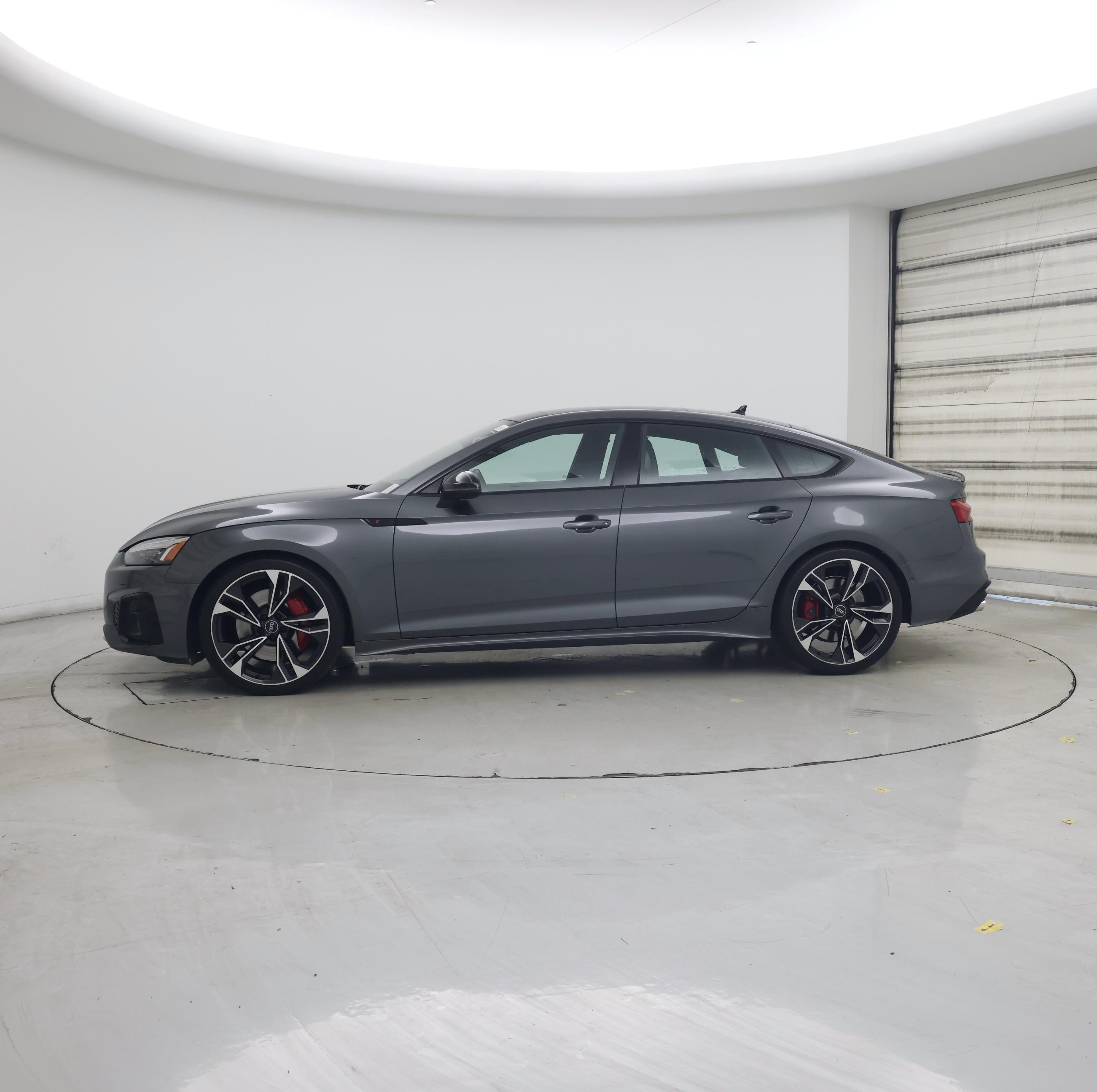 Thumbnail: 2022 Audi S5 - 3