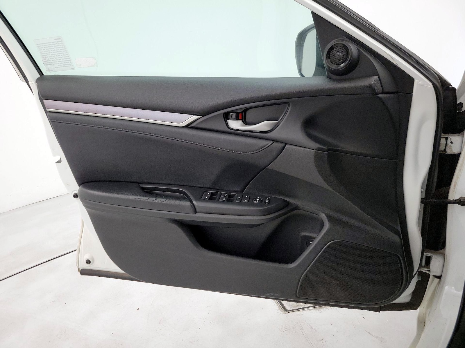 2017 Honda Civic EX-L - Photo 13