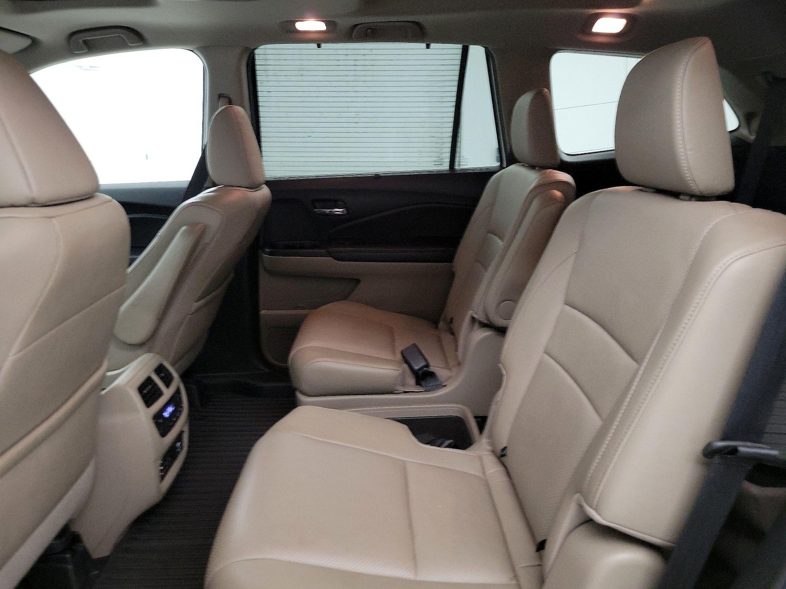 Rear Air Conditioning