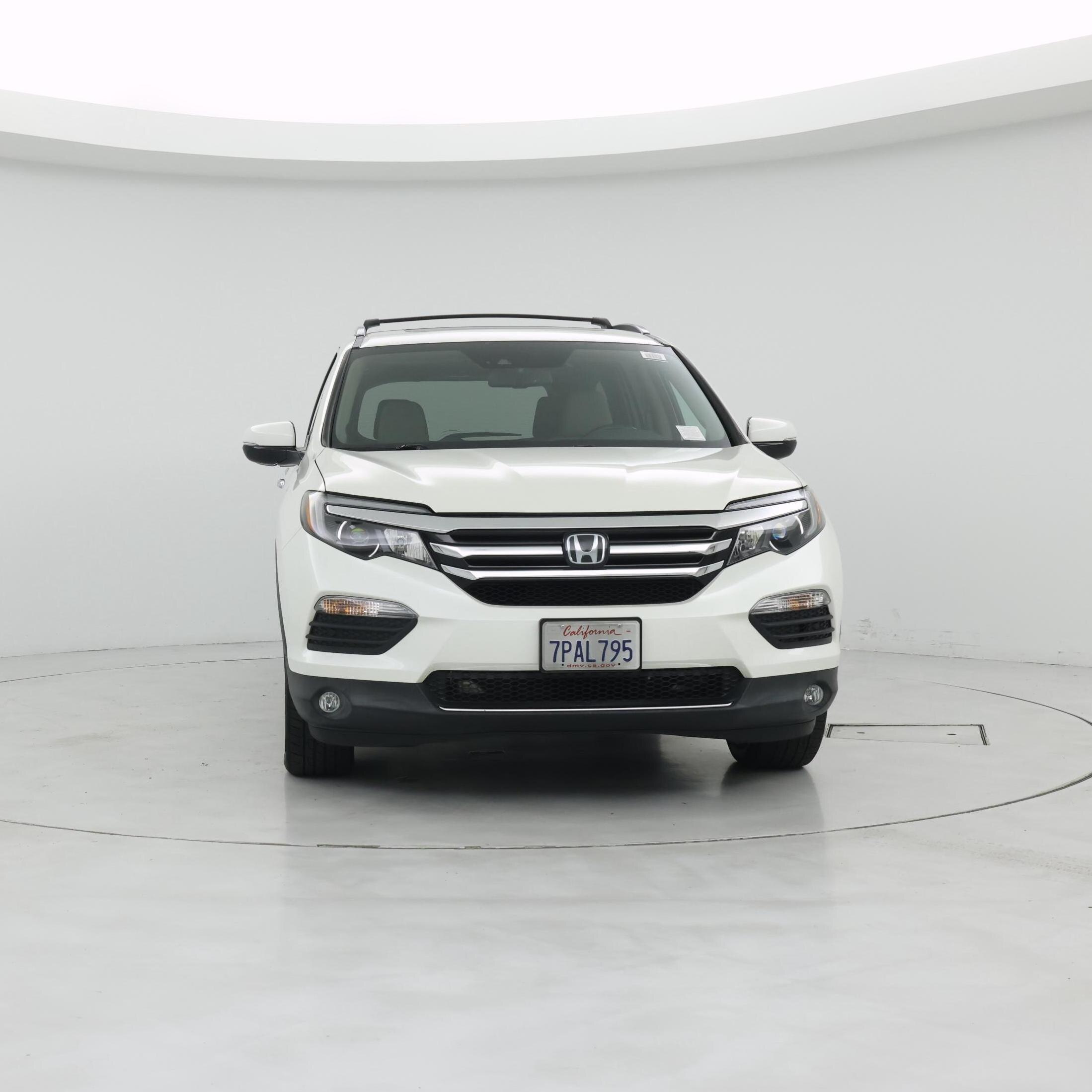 Thumbnail: 2016 Honda Pilot - 5