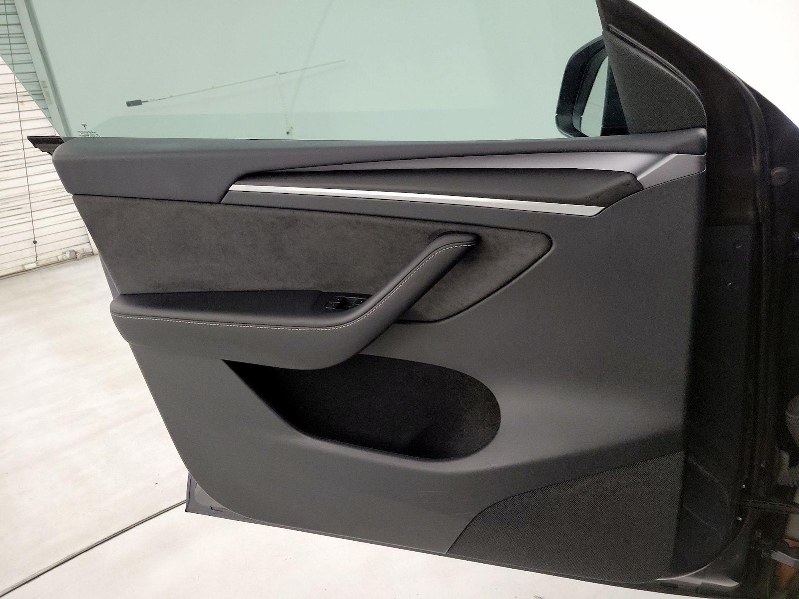 2023 Tesla Model Y Long Range - Photo 13