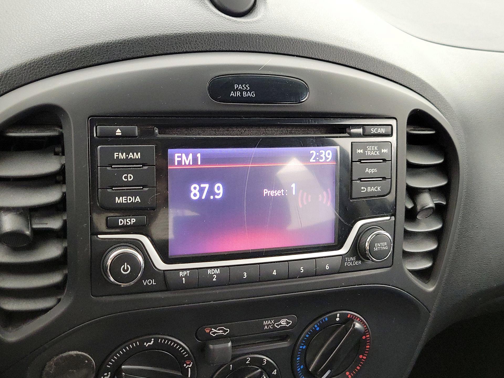 Thumbnail: 2015 Nissan Juke - 15