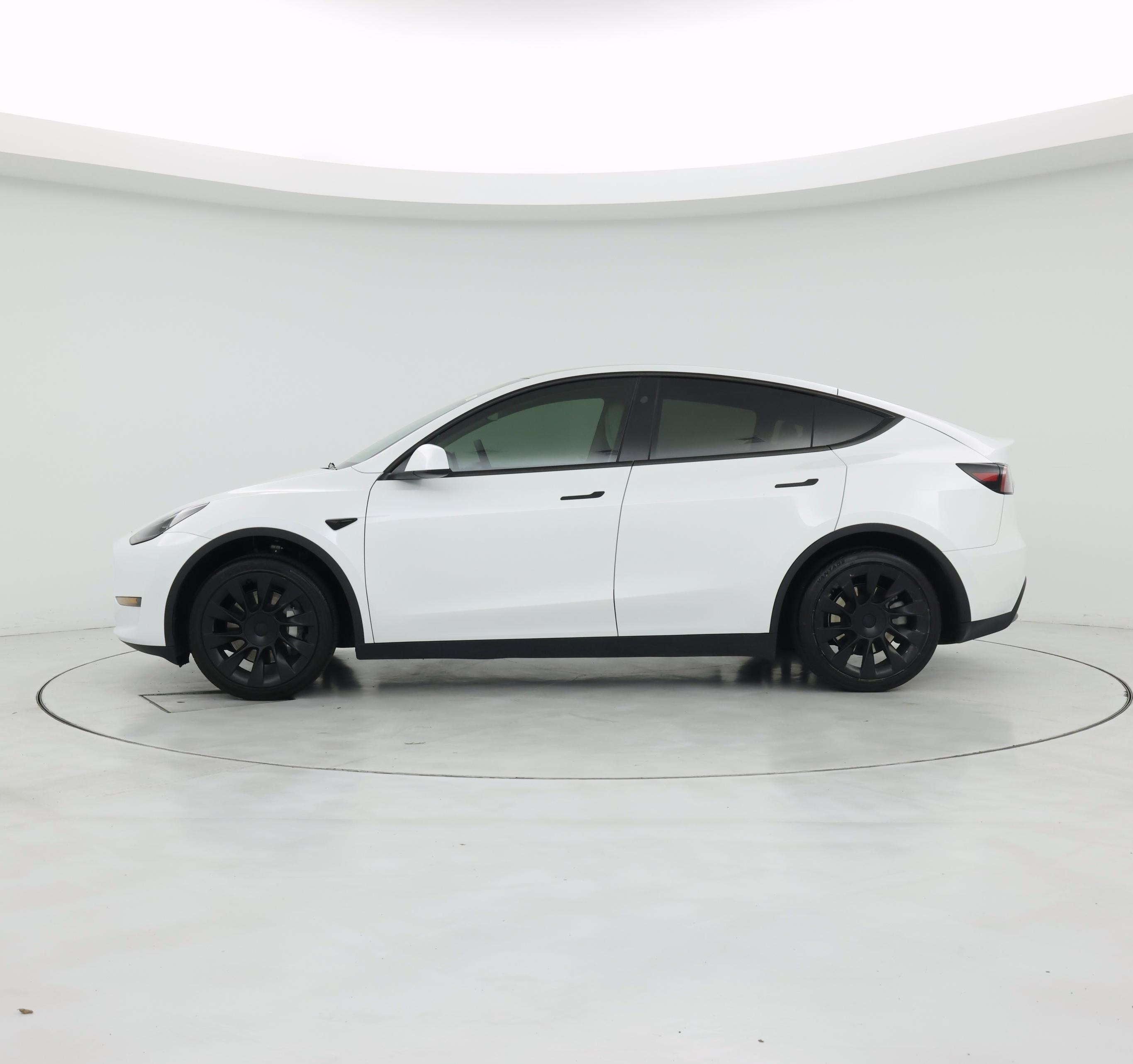 Thumbnail: 2024 Tesla Model Y - 3
