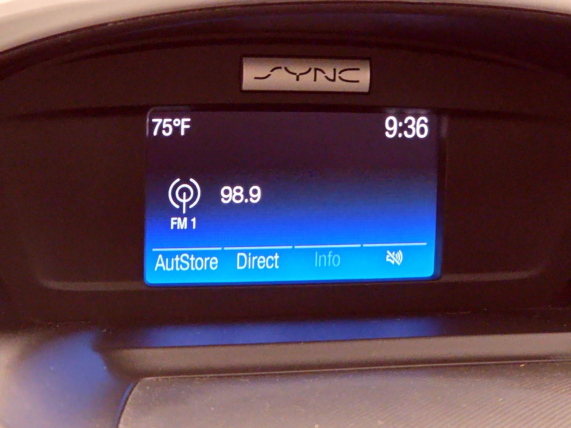 Thumbnail: 2016 Ford Escape - 15