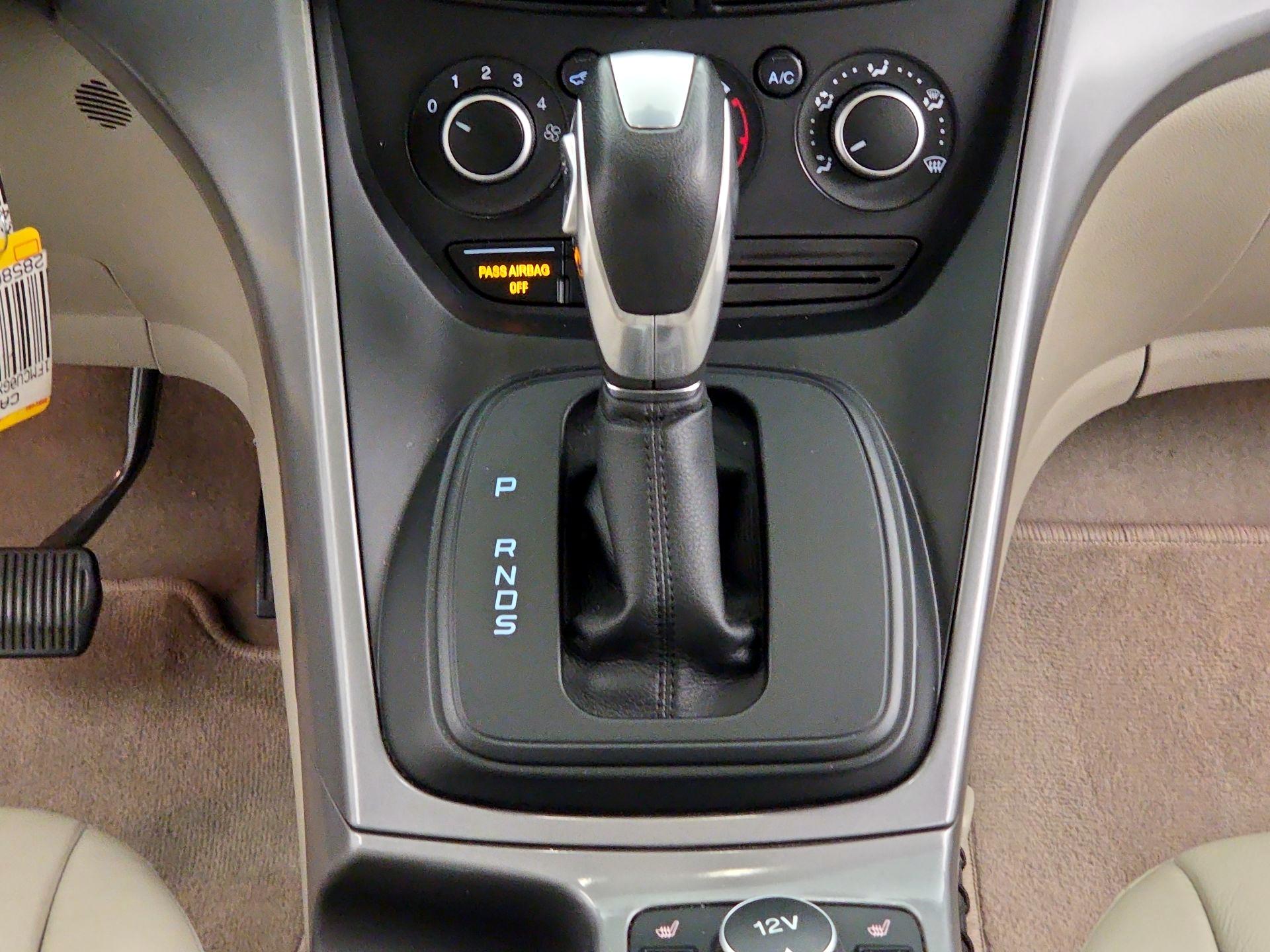 Thumbnail: 2016 Ford Escape - 17