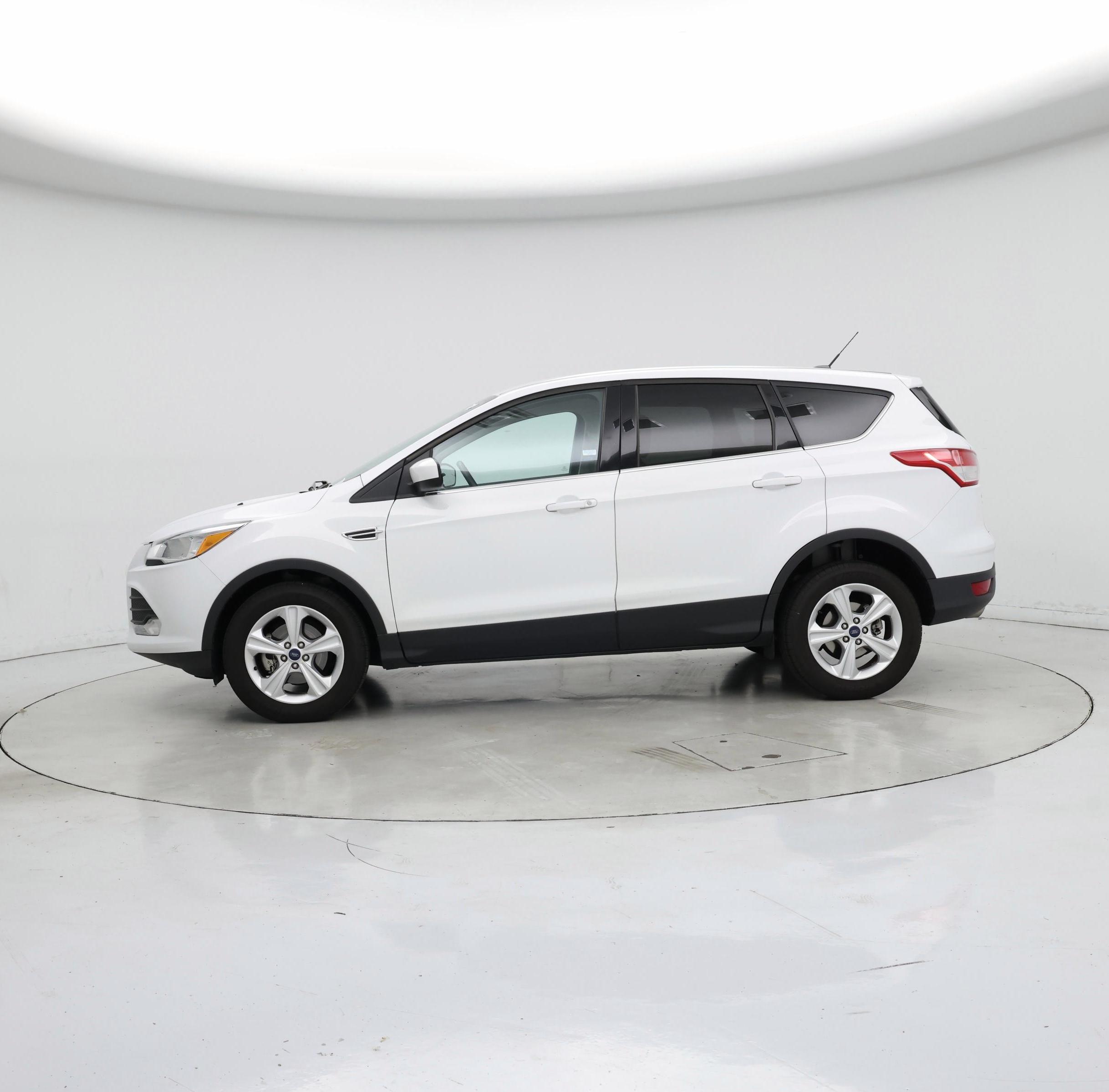 Thumbnail: 2016 Ford Escape - 3