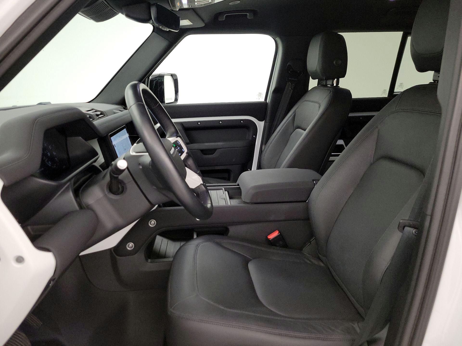 Thumbnail: 2023 Land Rover Defender - 11
