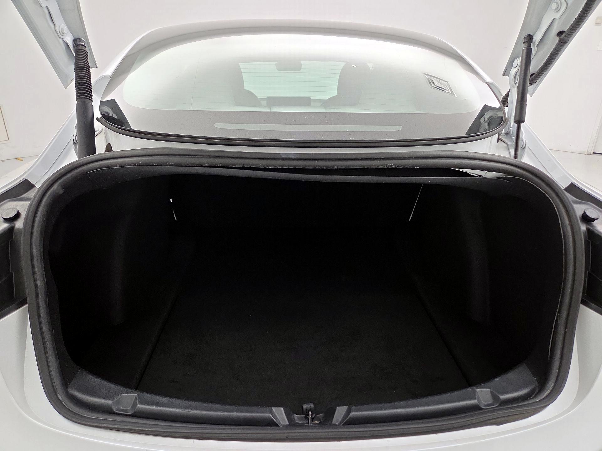 Thumbnail: 2021 Tesla Model 3 - 20