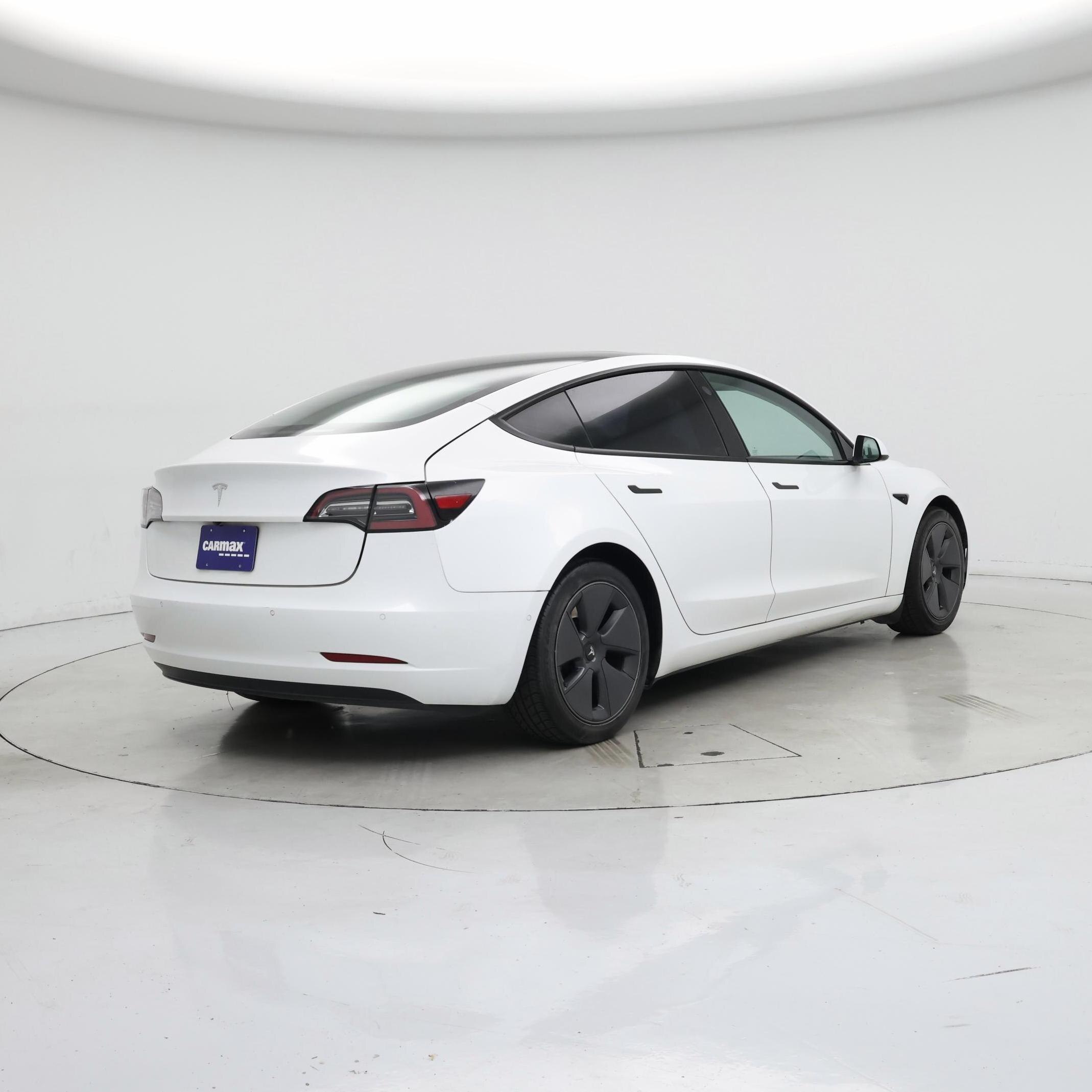 Thumbnail: 2021 Tesla Model 3 - 8