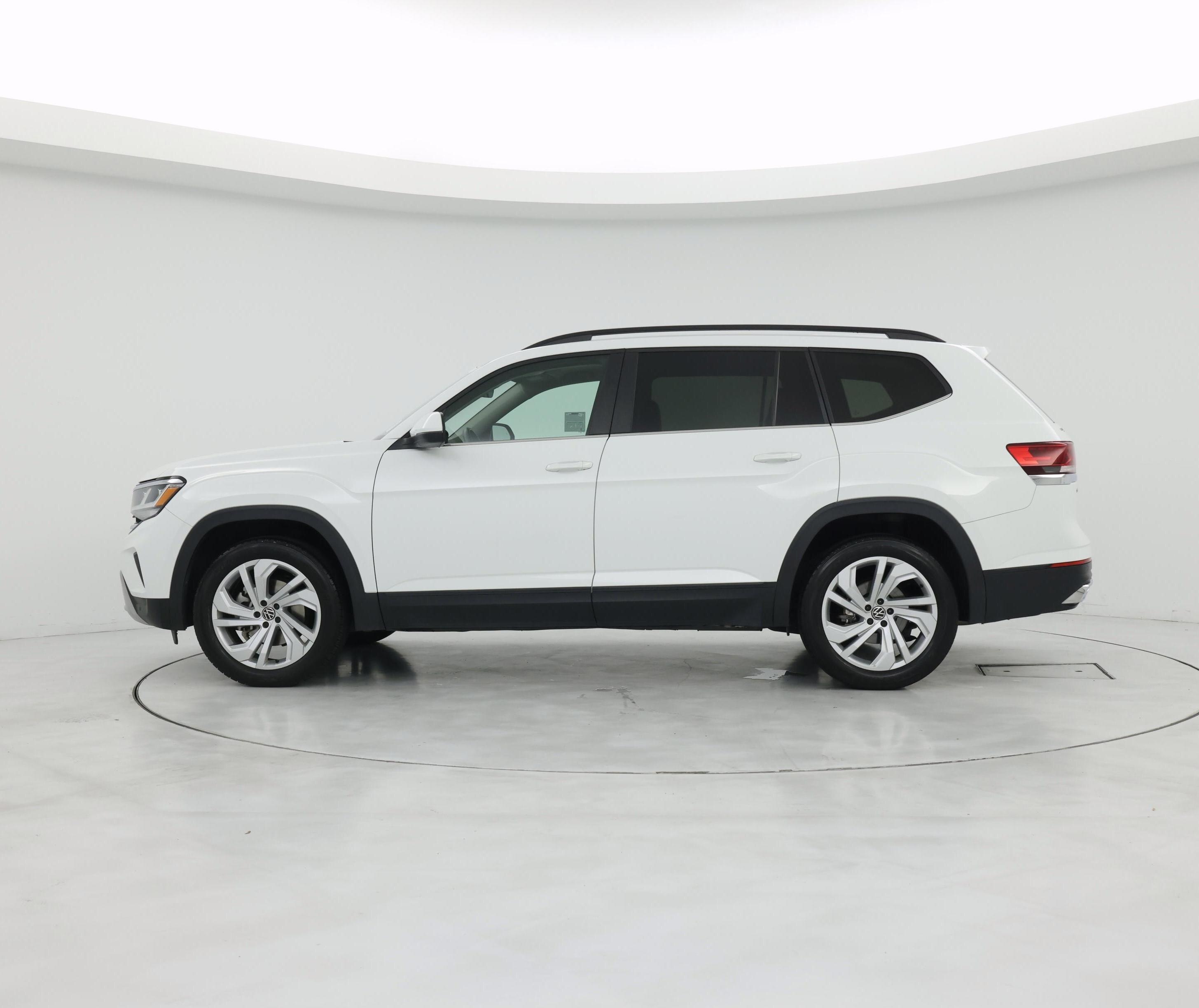 Thumbnail: 2022 Volkswagen Atlas - 3