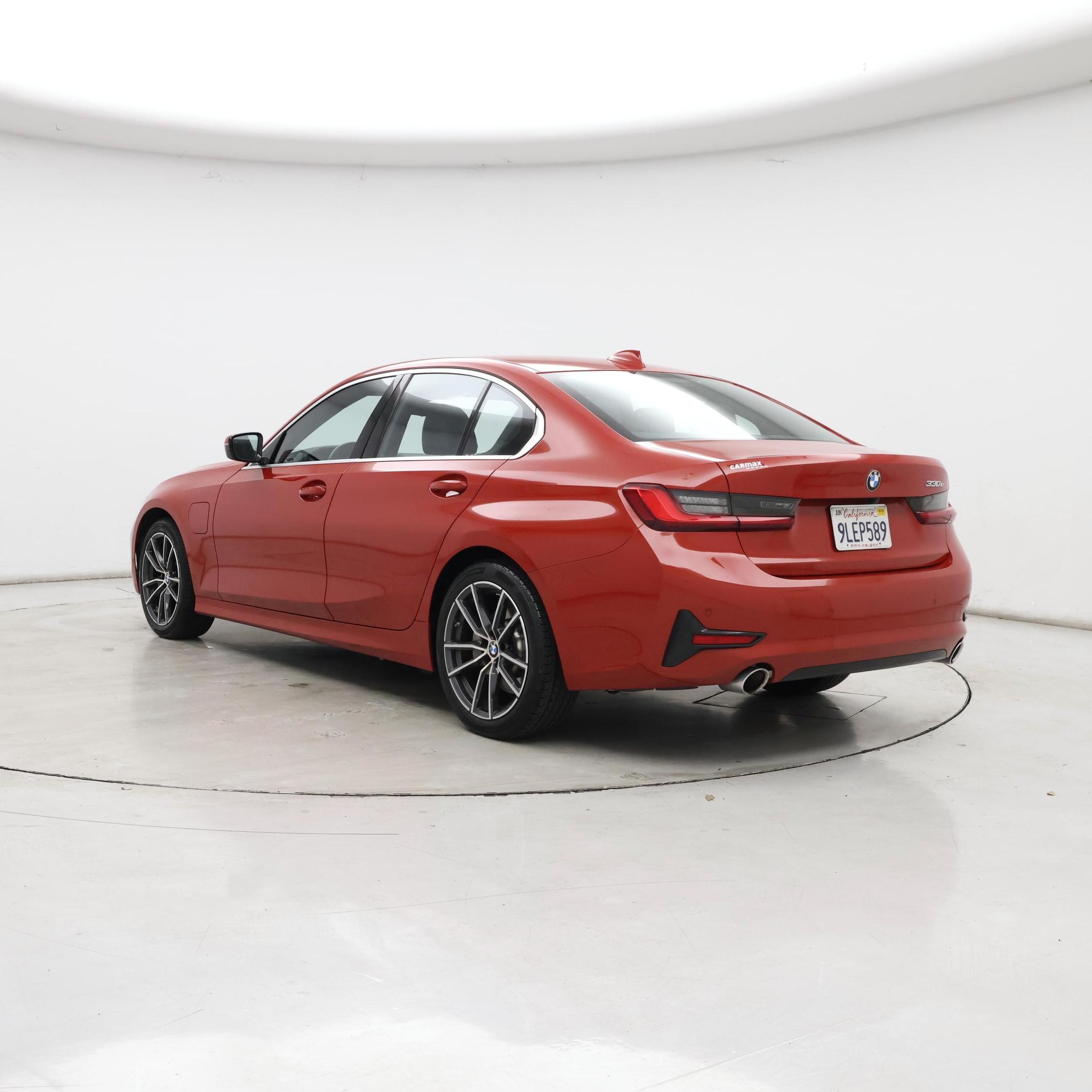 Thumbnail: 2021 BMW 3 Series - 2
