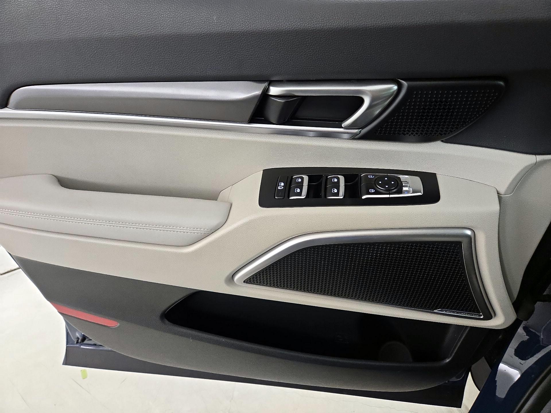 Thumbnail: 2024 Kia Telluride - 12