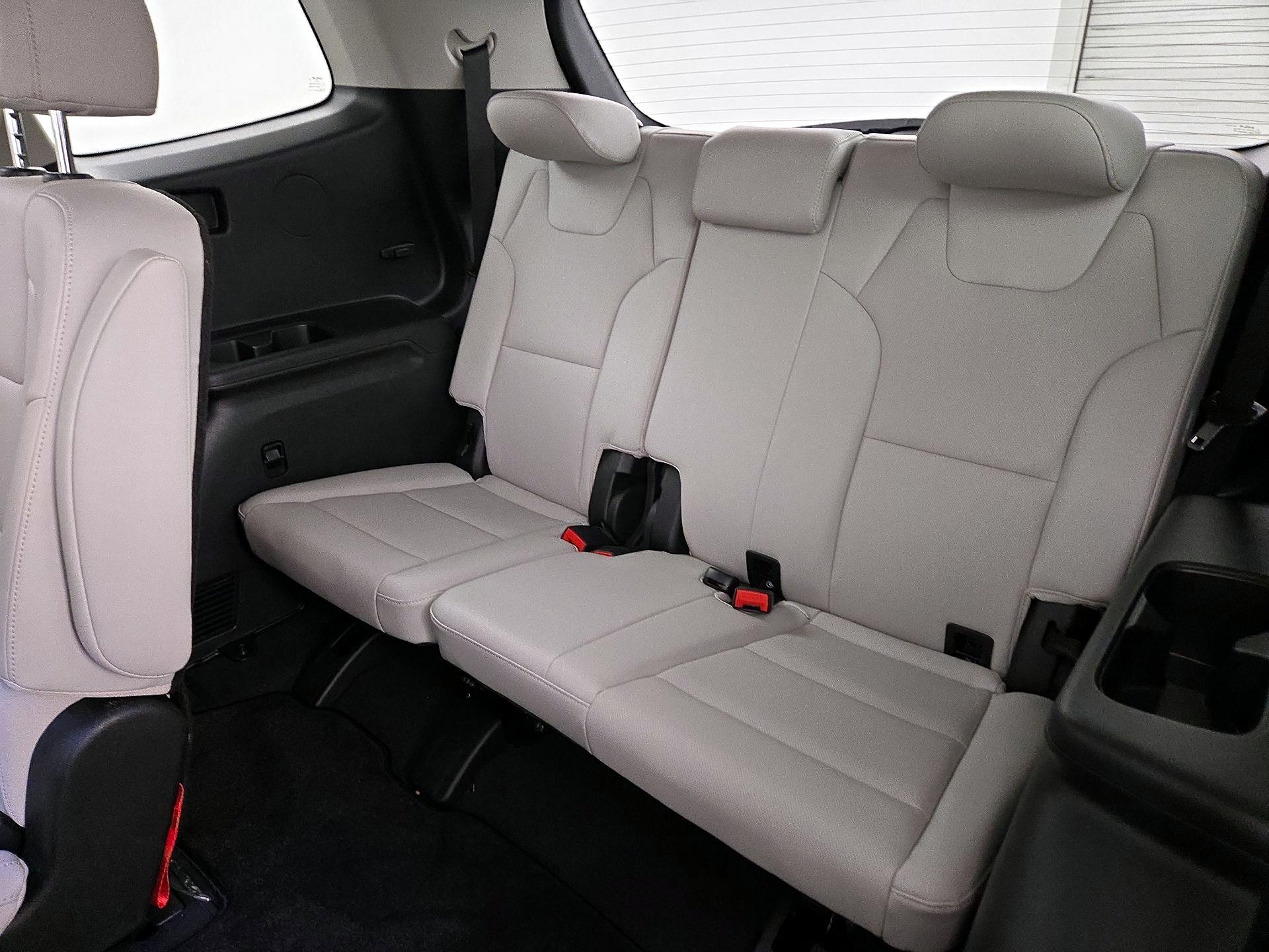 Thumbnail: 2024 Kia Telluride - 20