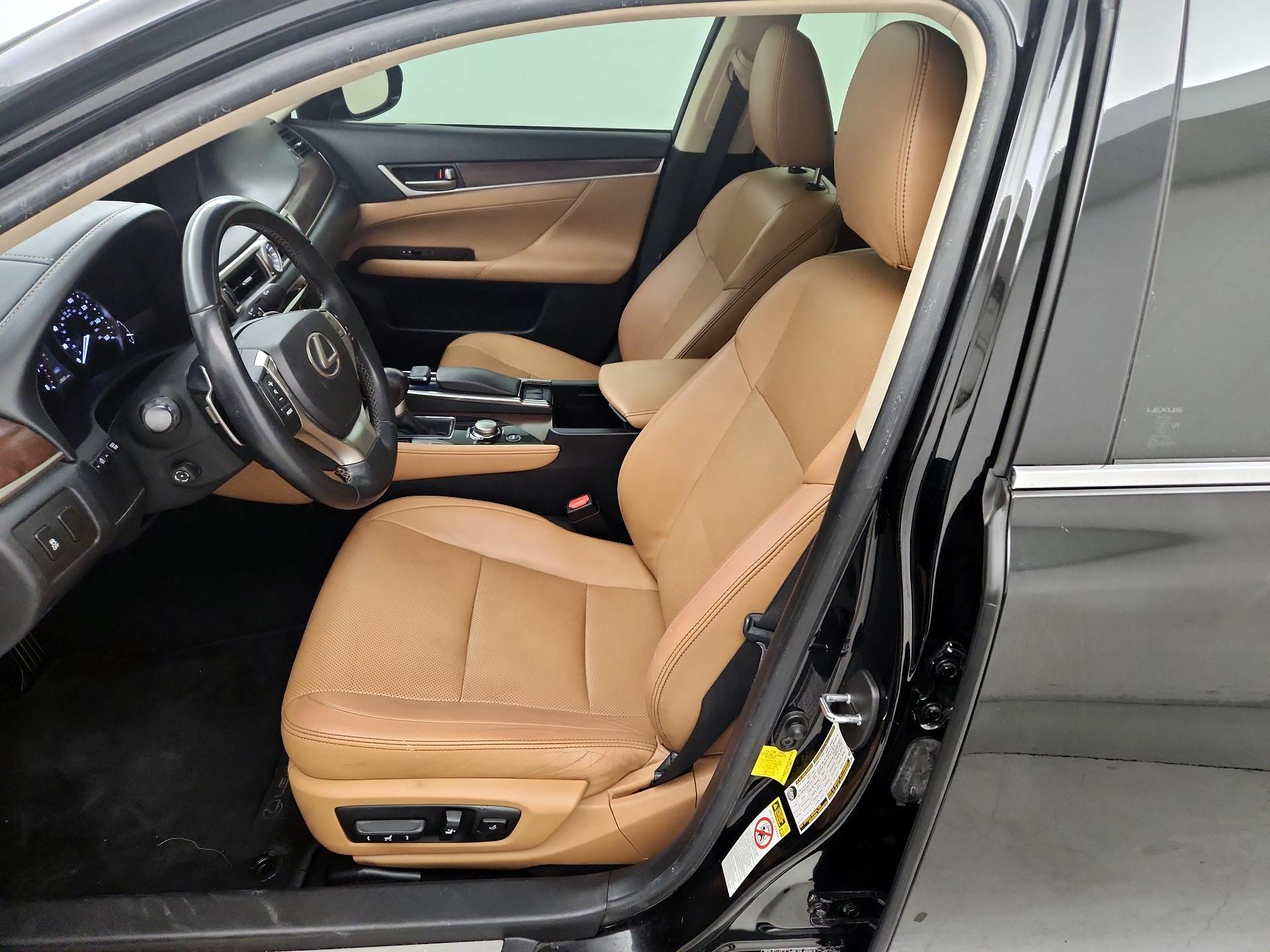 Thumbnail: 2015 Lexus GS - 11