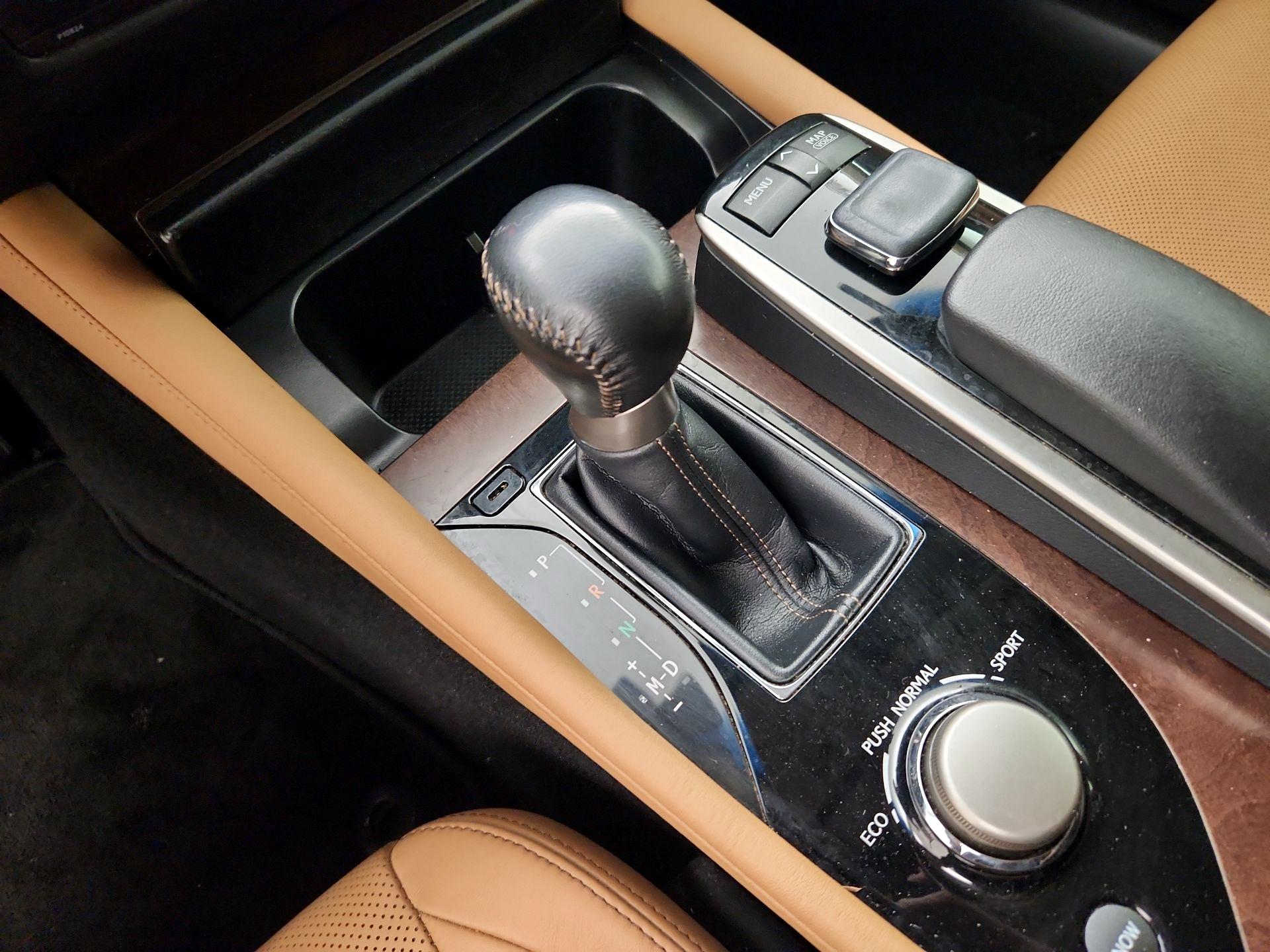 Thumbnail: 2015 Lexus GS - 17