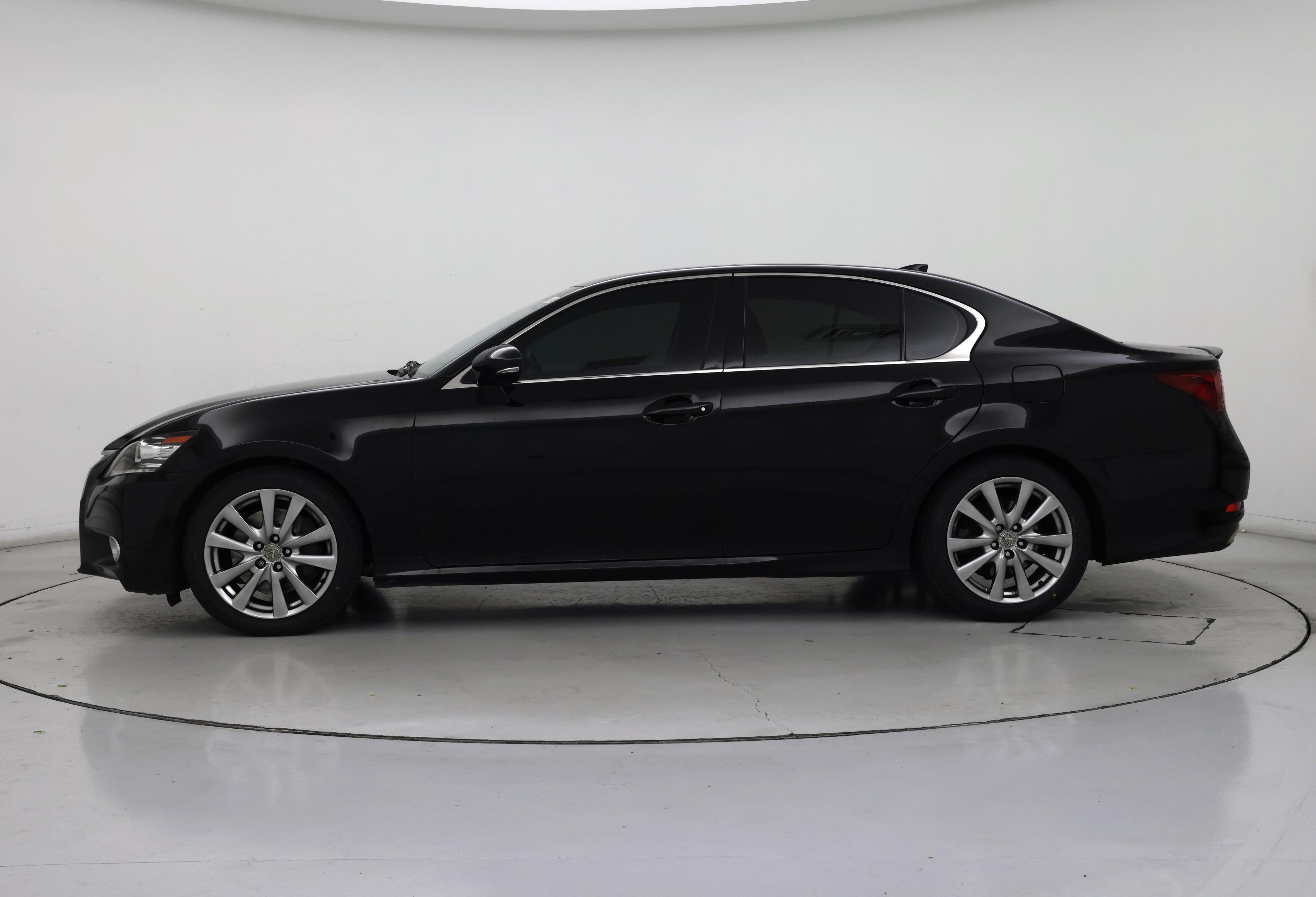 Thumbnail: 2015 Lexus GS - 3