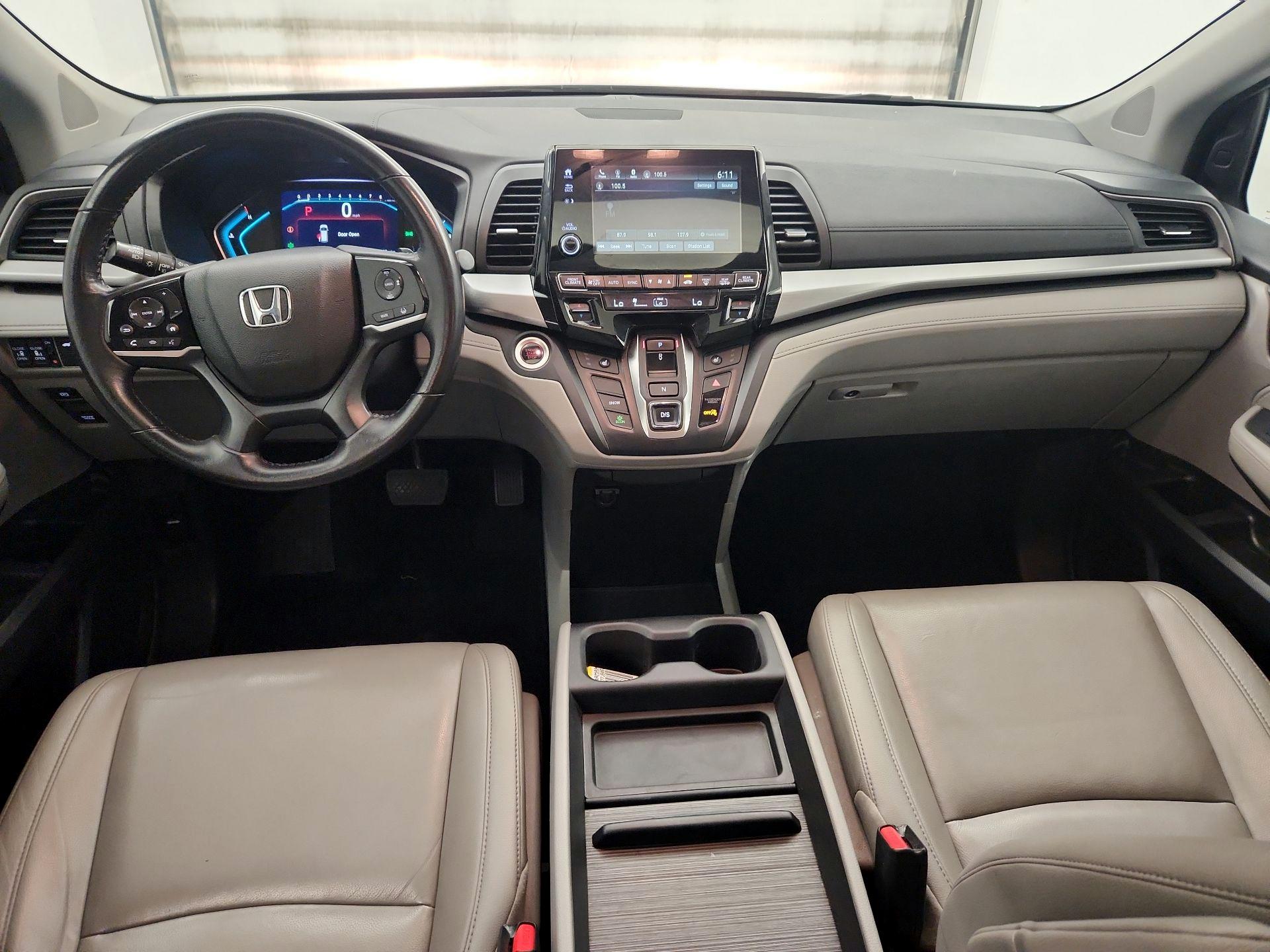 Thumbnail: 2018 Honda Odyssey - 9