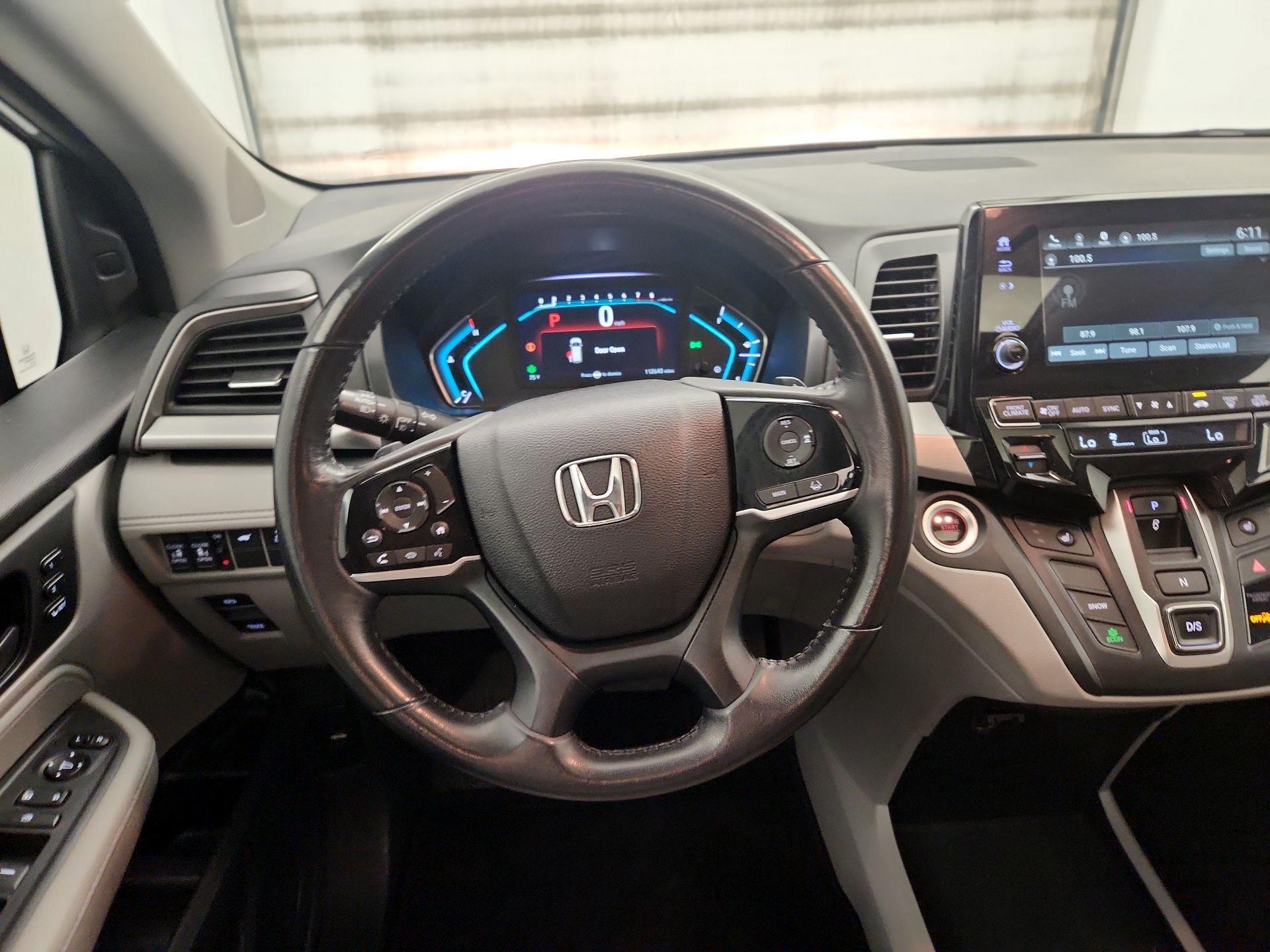 Thumbnail: 2018 Honda Odyssey - 10