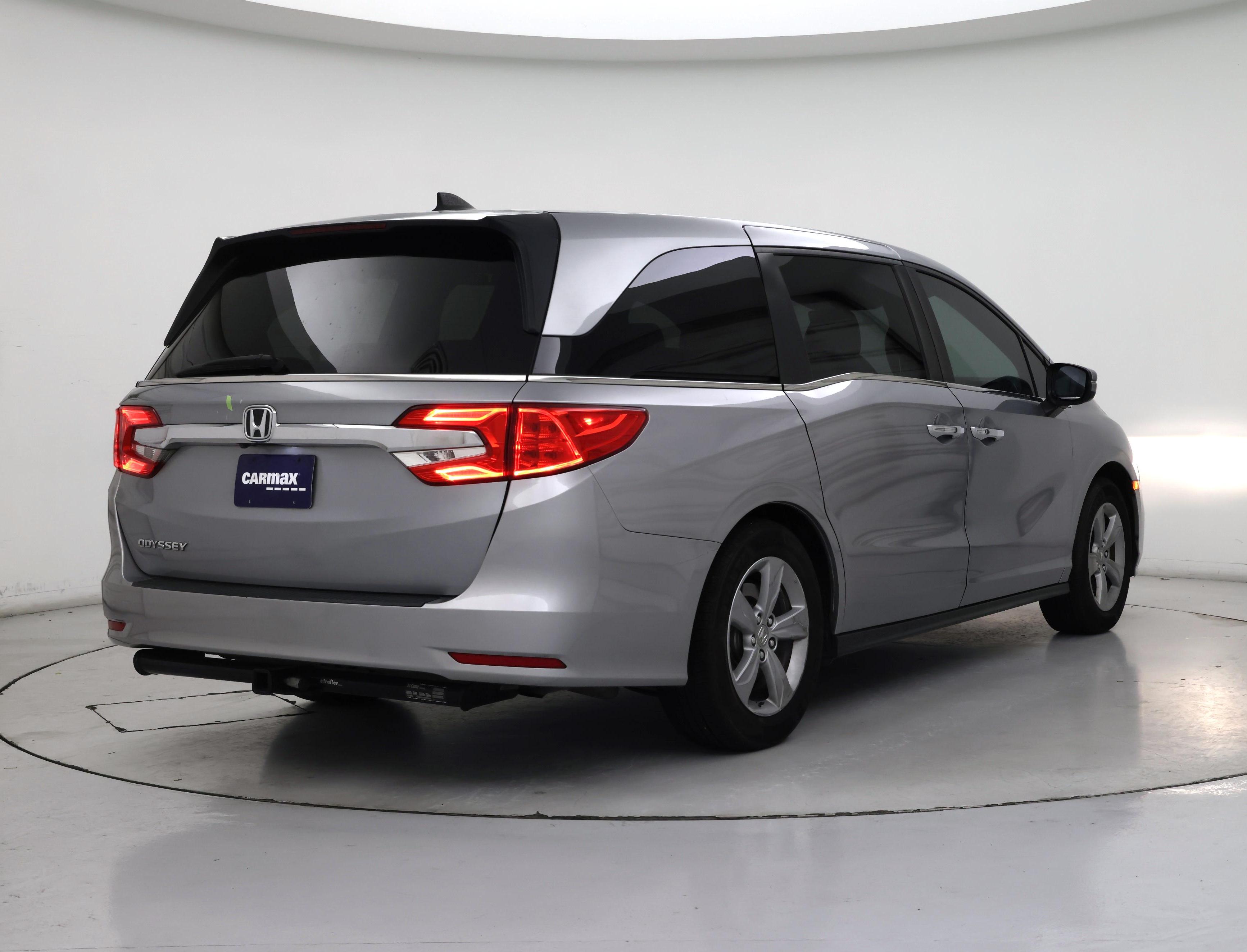 Thumbnail: 2018 Honda Odyssey - 8