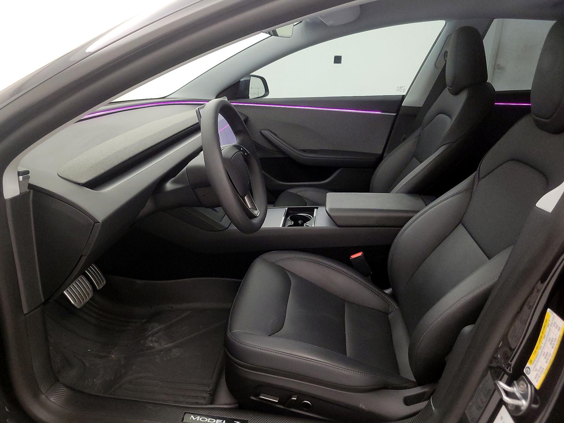 Thumbnail: 2025 Tesla Model 3 - 11