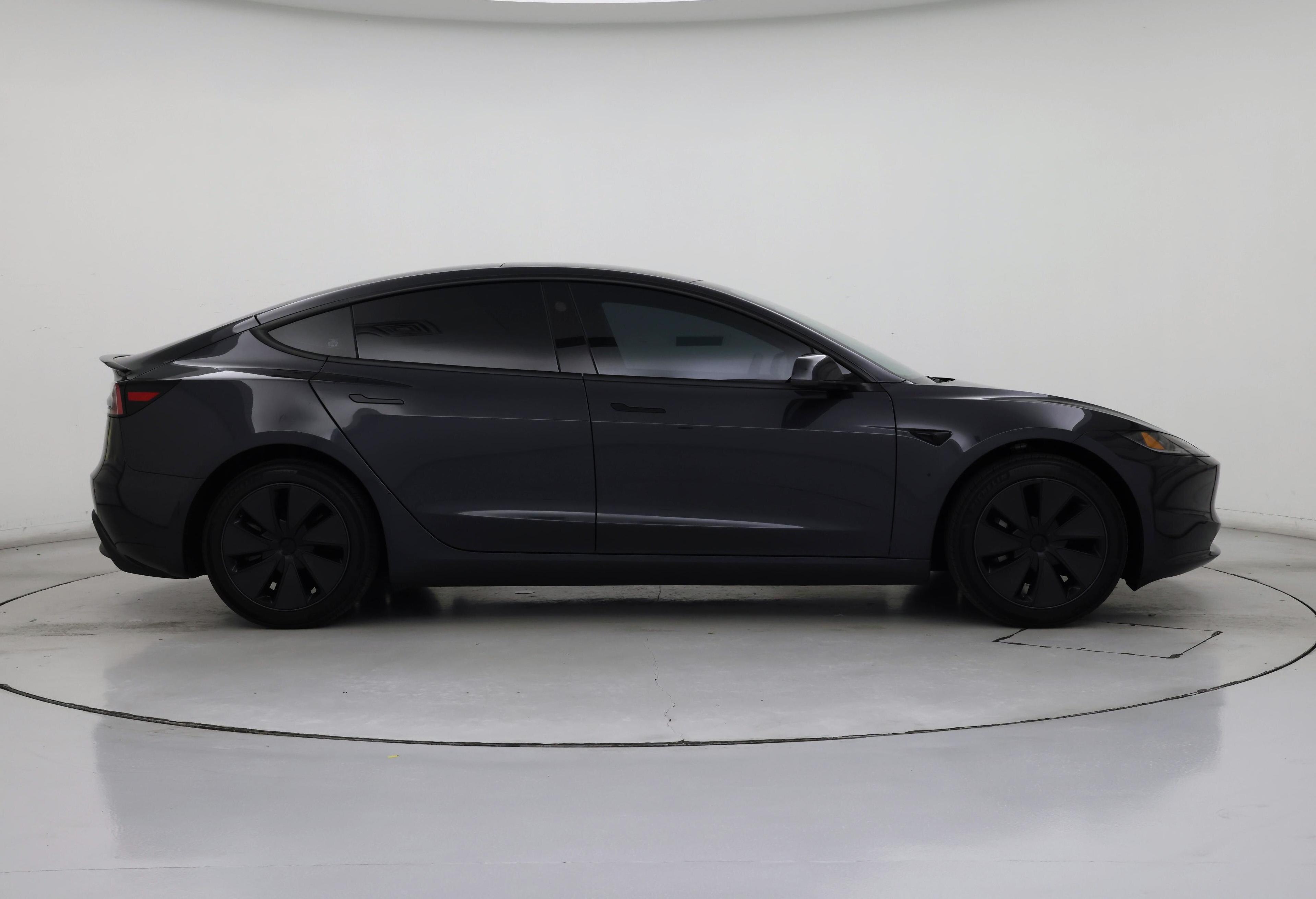 Thumbnail: 2025 Tesla Model 3 - 7