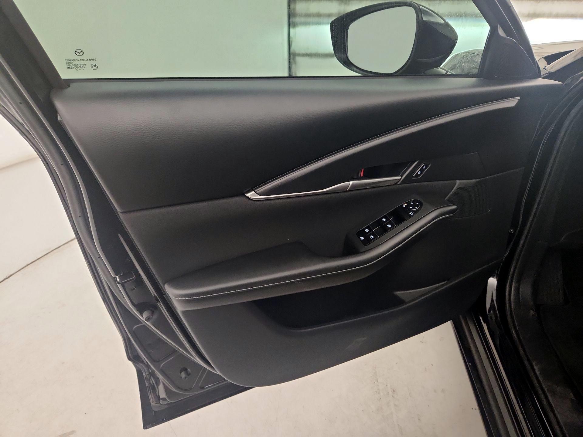 Thumbnail: 2023 Mazda CX-30 - 12