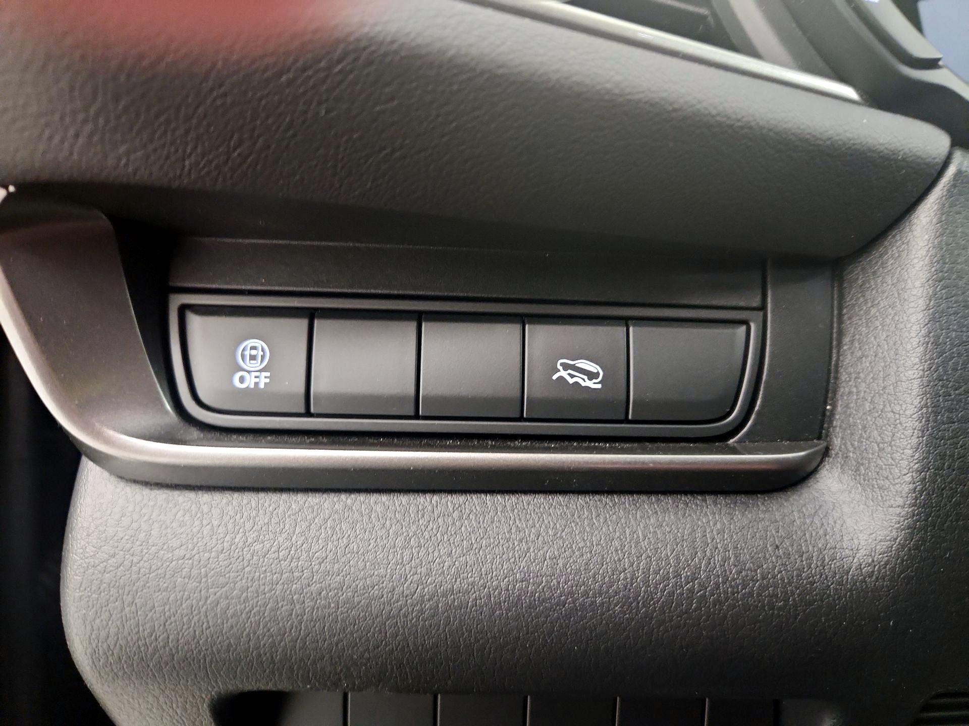 Thumbnail: 2023 Mazda CX-30 - 13