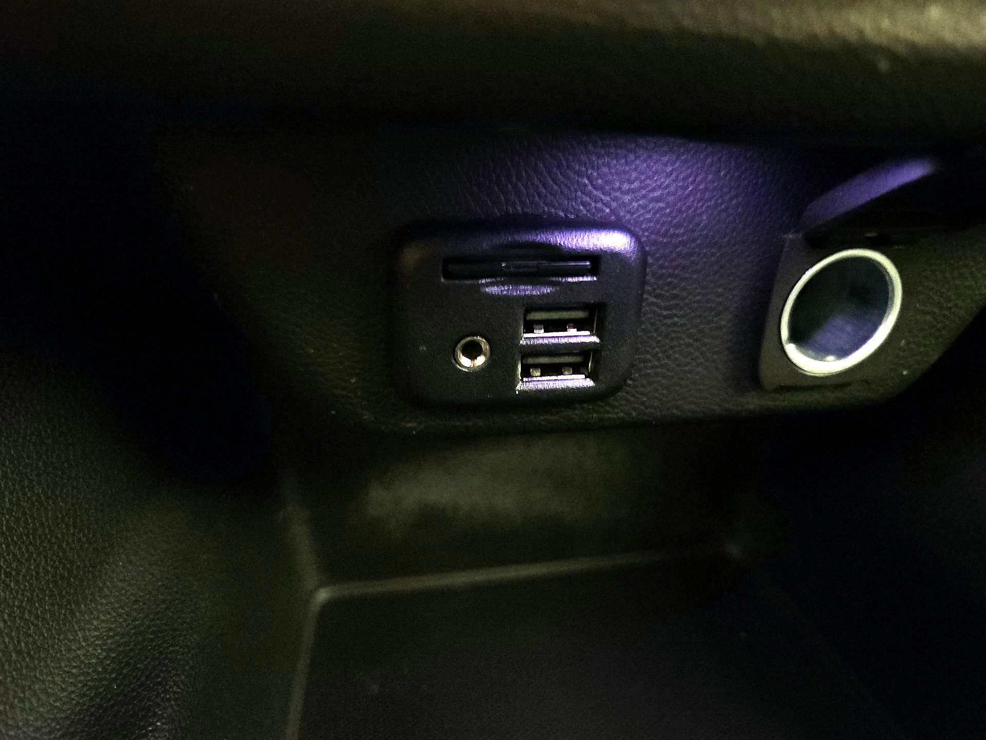 Thumbnail: 2020 Chevrolet Traverse - 18