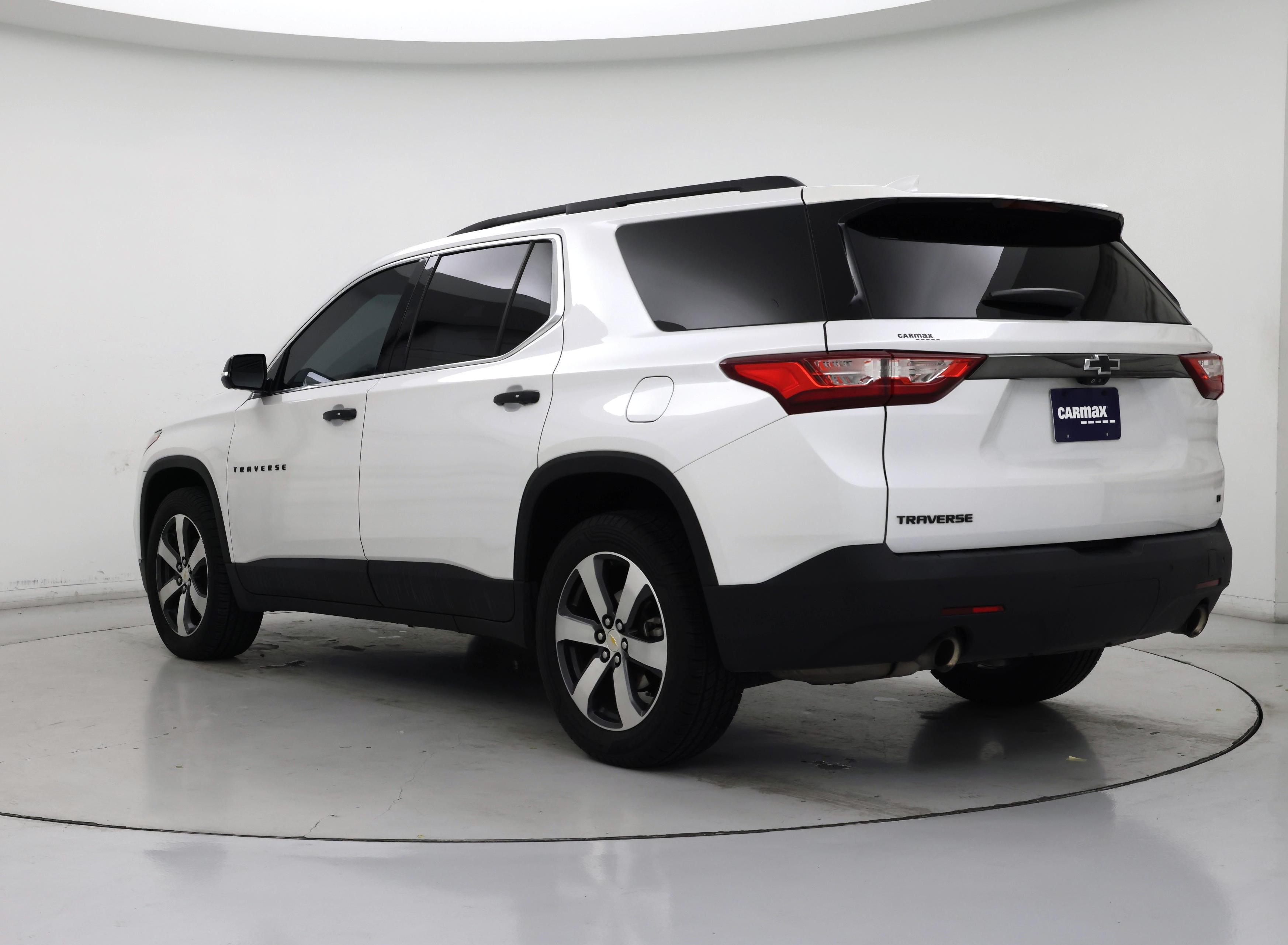 Thumbnail: 2020 Chevrolet Traverse - 2