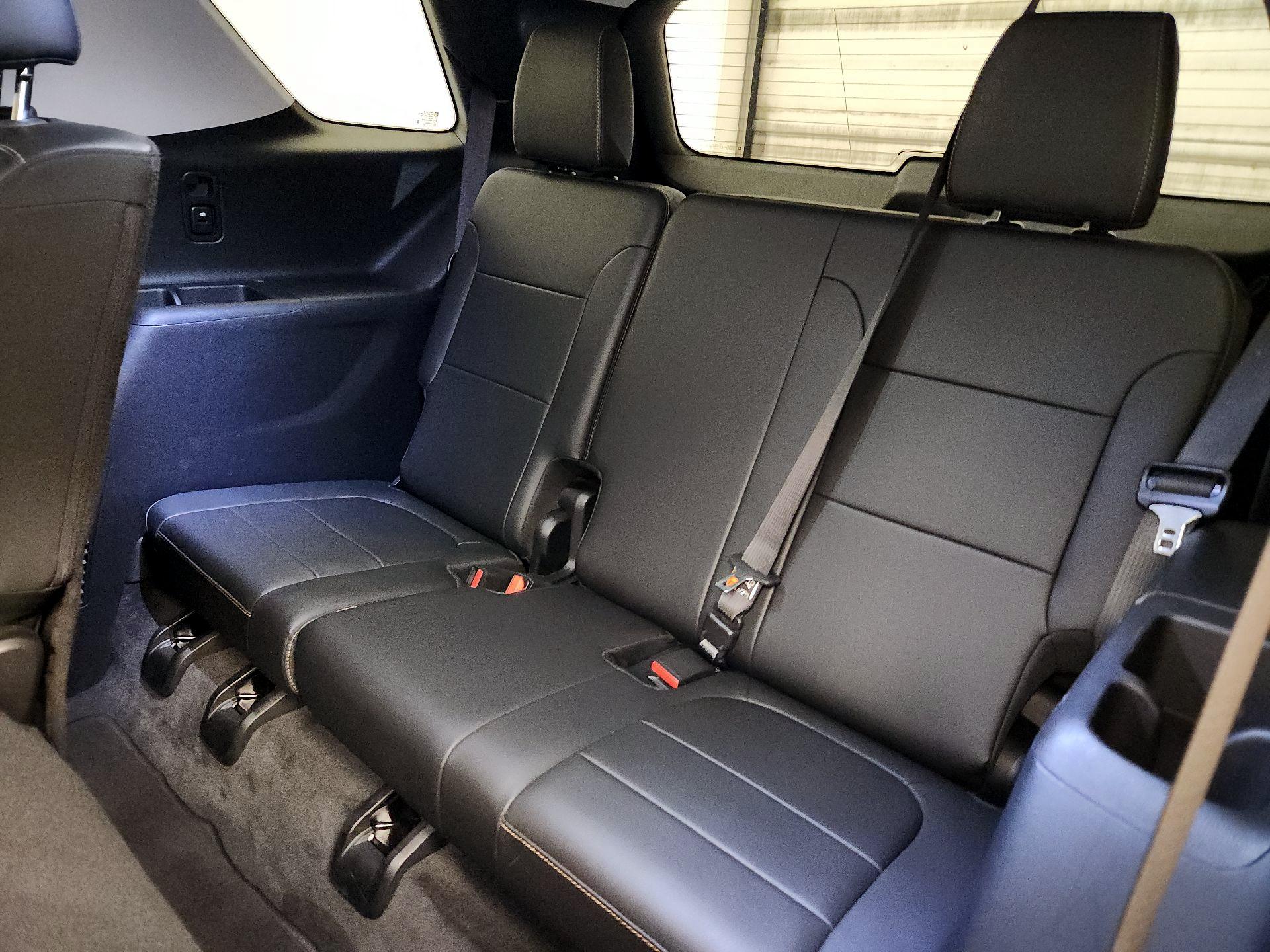 Thumbnail: 2020 Chevrolet Traverse - 20