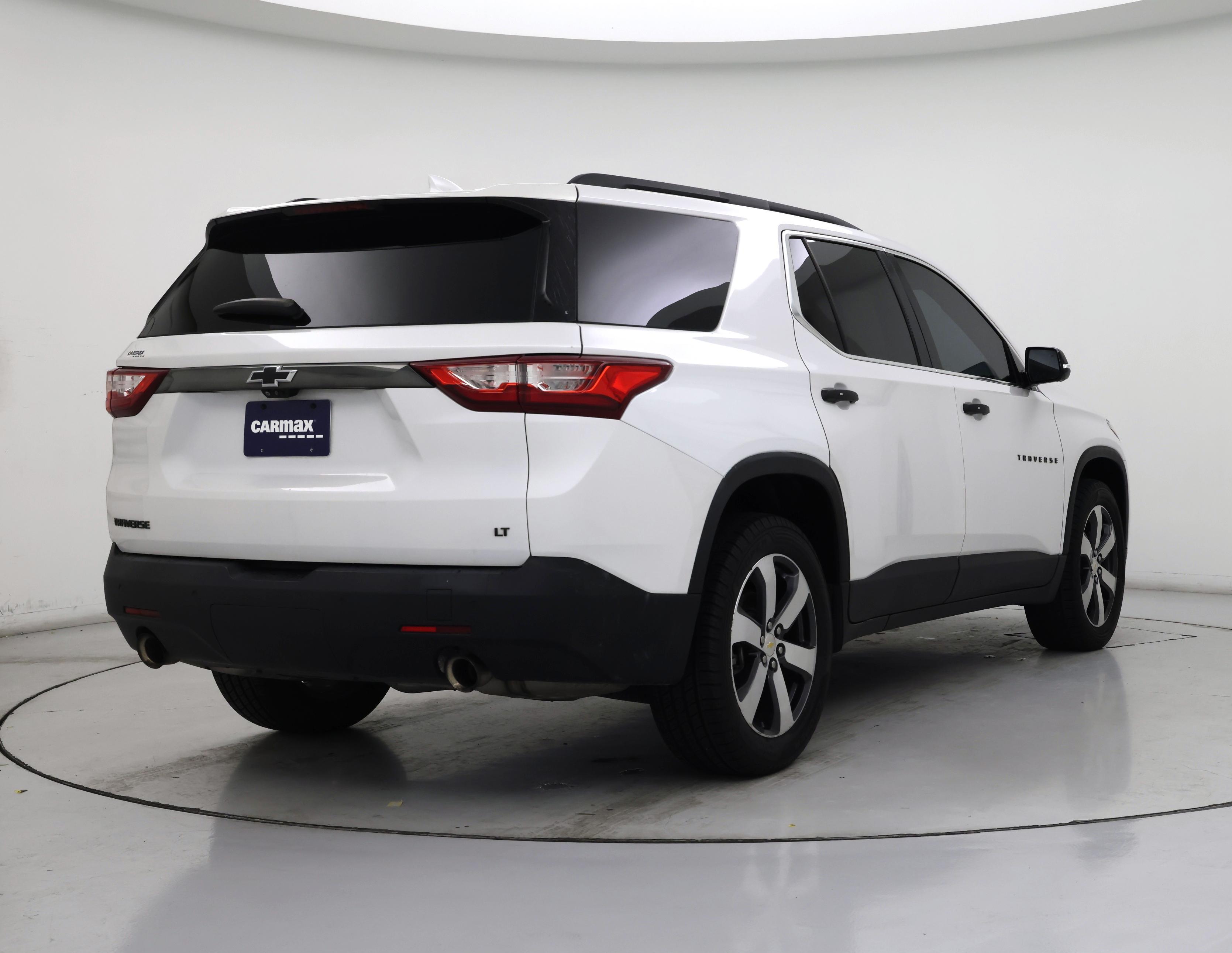Thumbnail: 2020 Chevrolet Traverse - 8