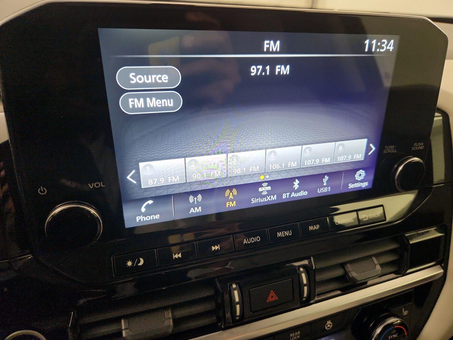 Thumbnail: 2023 Nissan Pathfinder - 15