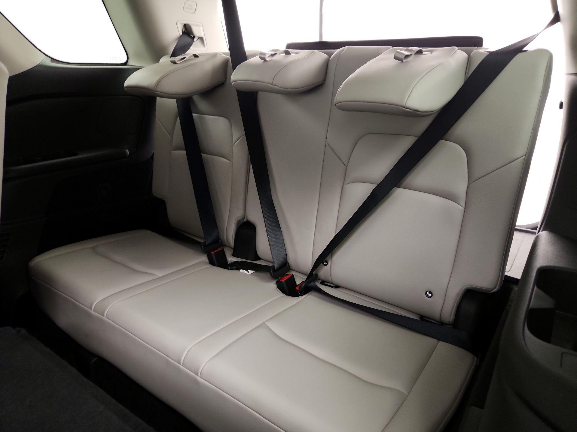 Thumbnail: 2023 Nissan Pathfinder - 20